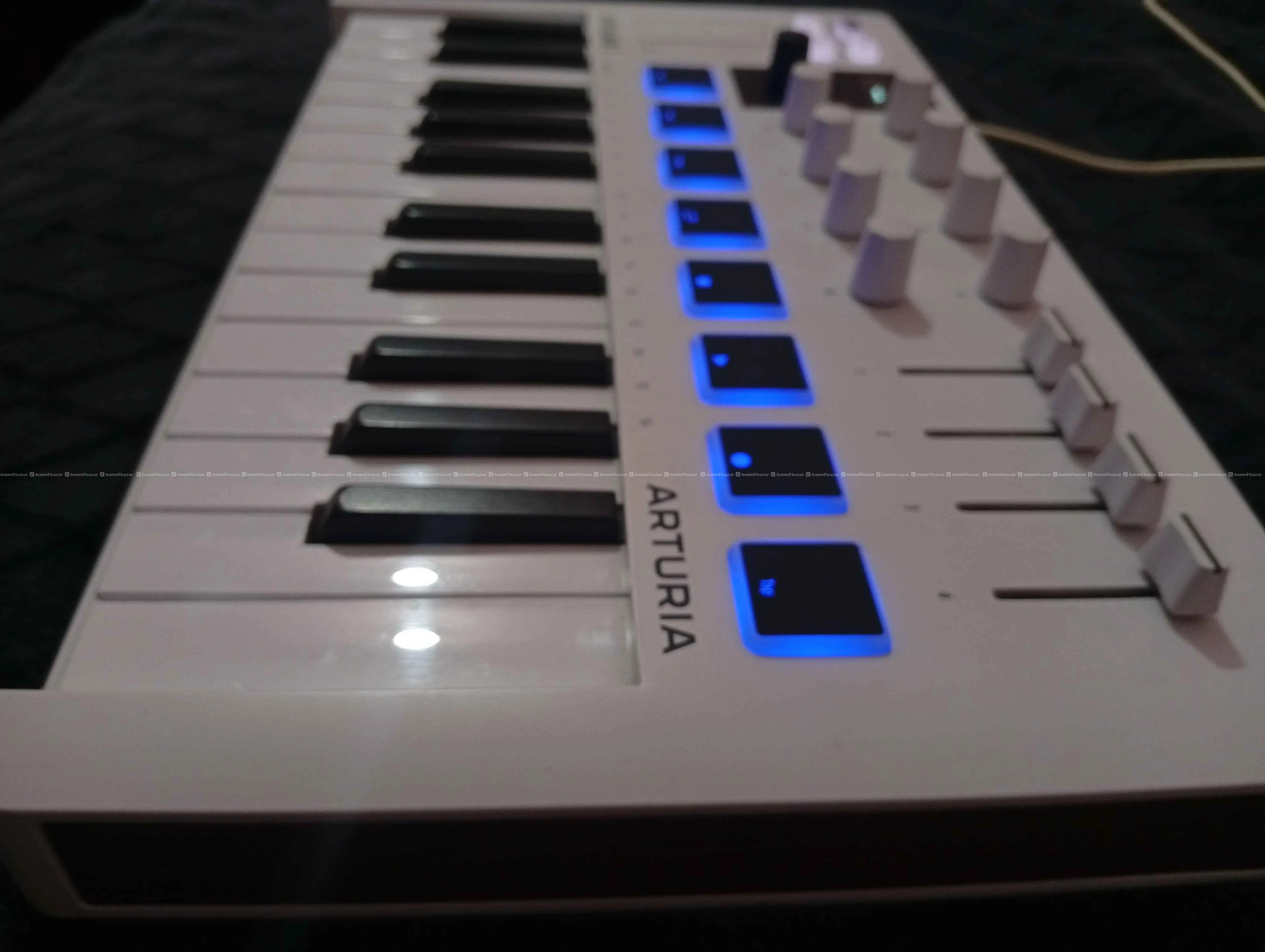 MIDI - Arturia Minilab 3 3