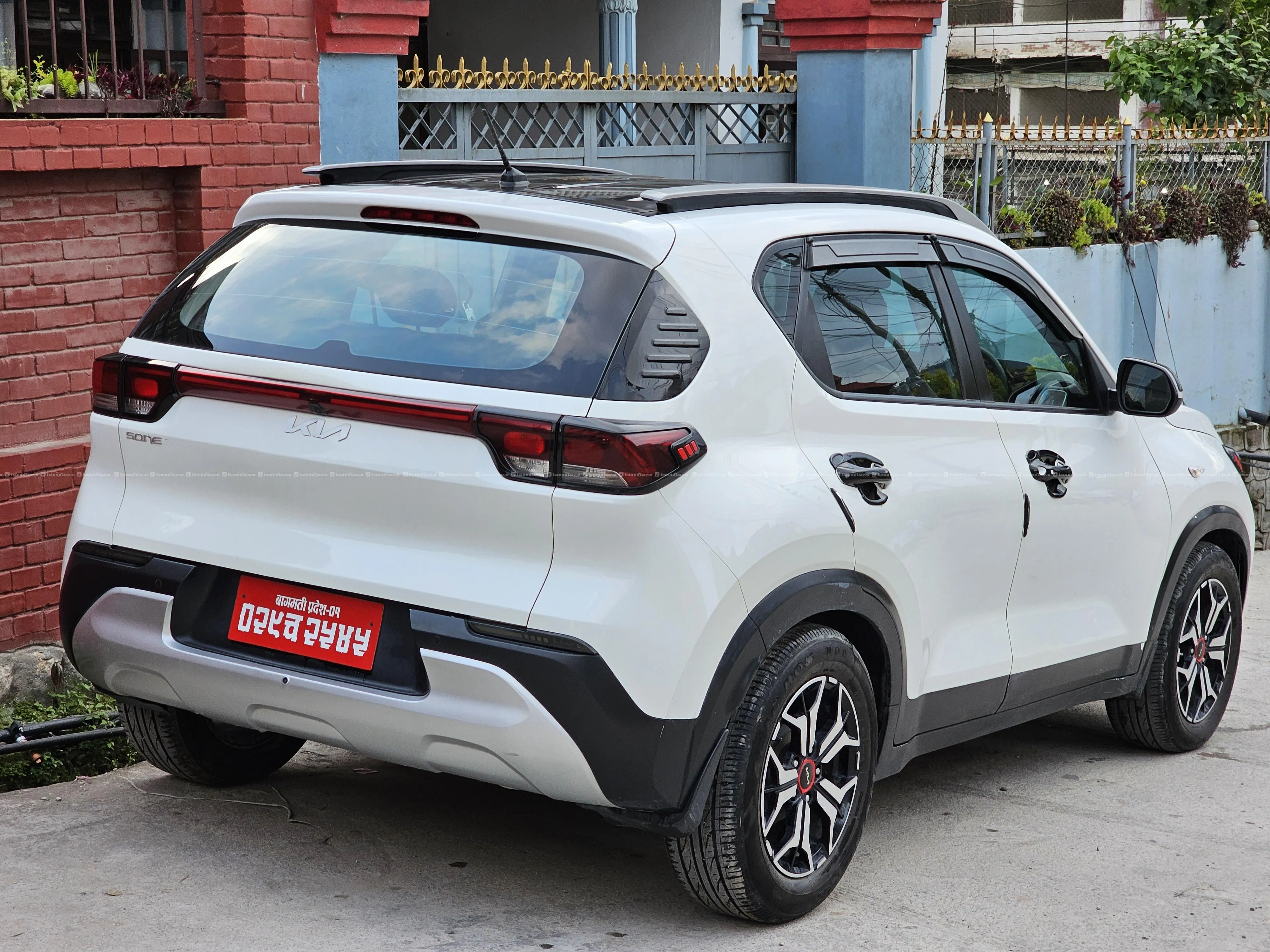 like new kia sonet 2023 model 5