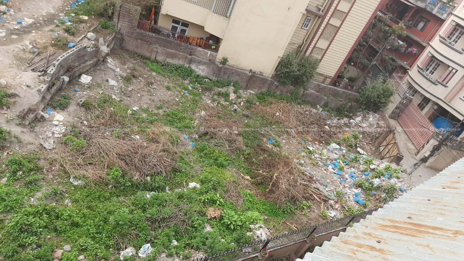 Chabahil land on sale near Medicare/Om Hospital 3