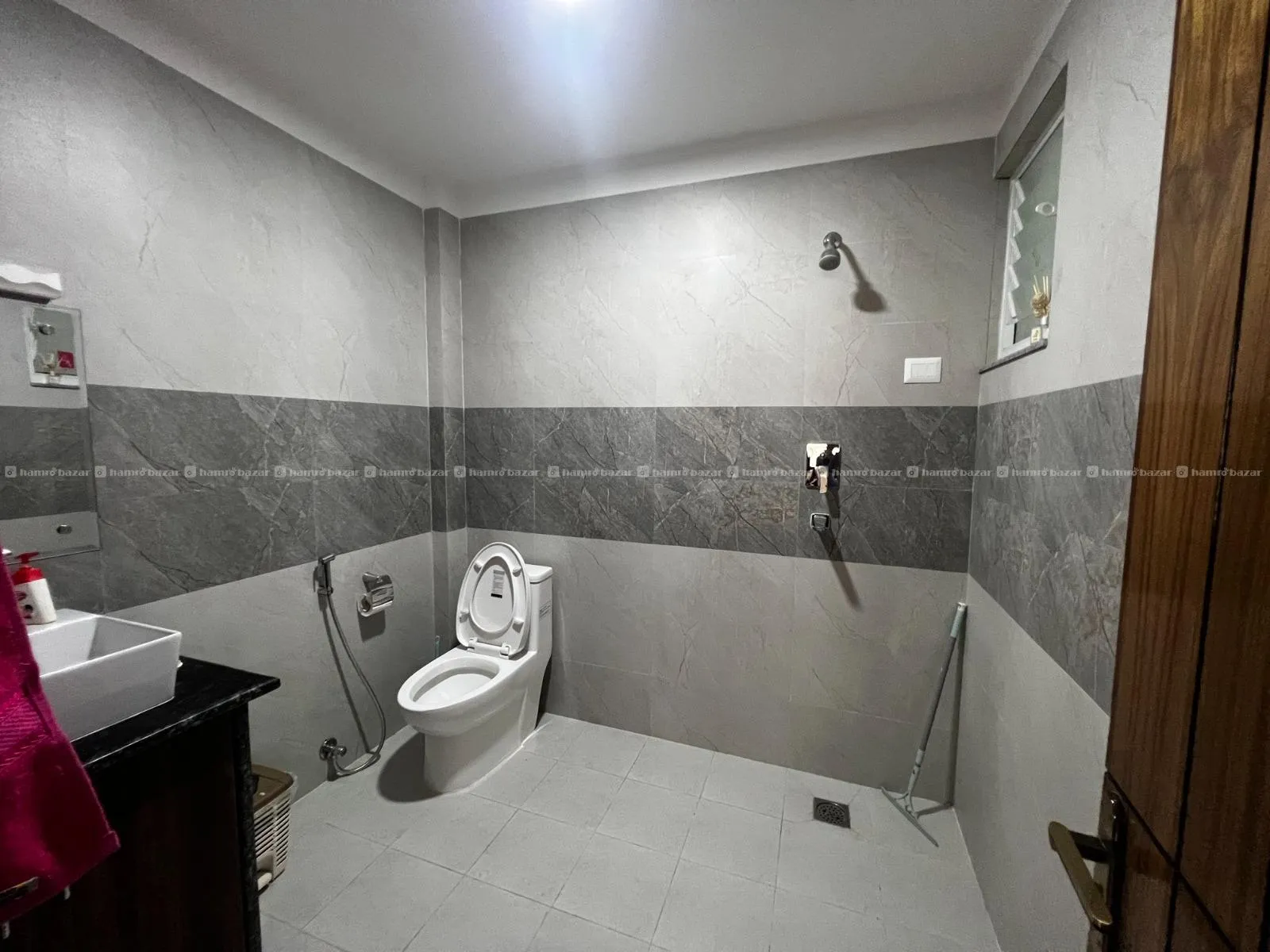 2BHK Apartment for rent in Teku 5