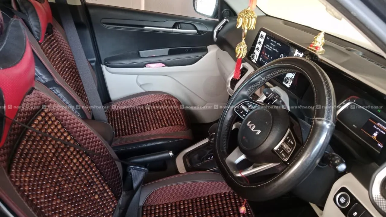 KIA Sonet 2022 Automatic Full Option Like New 4