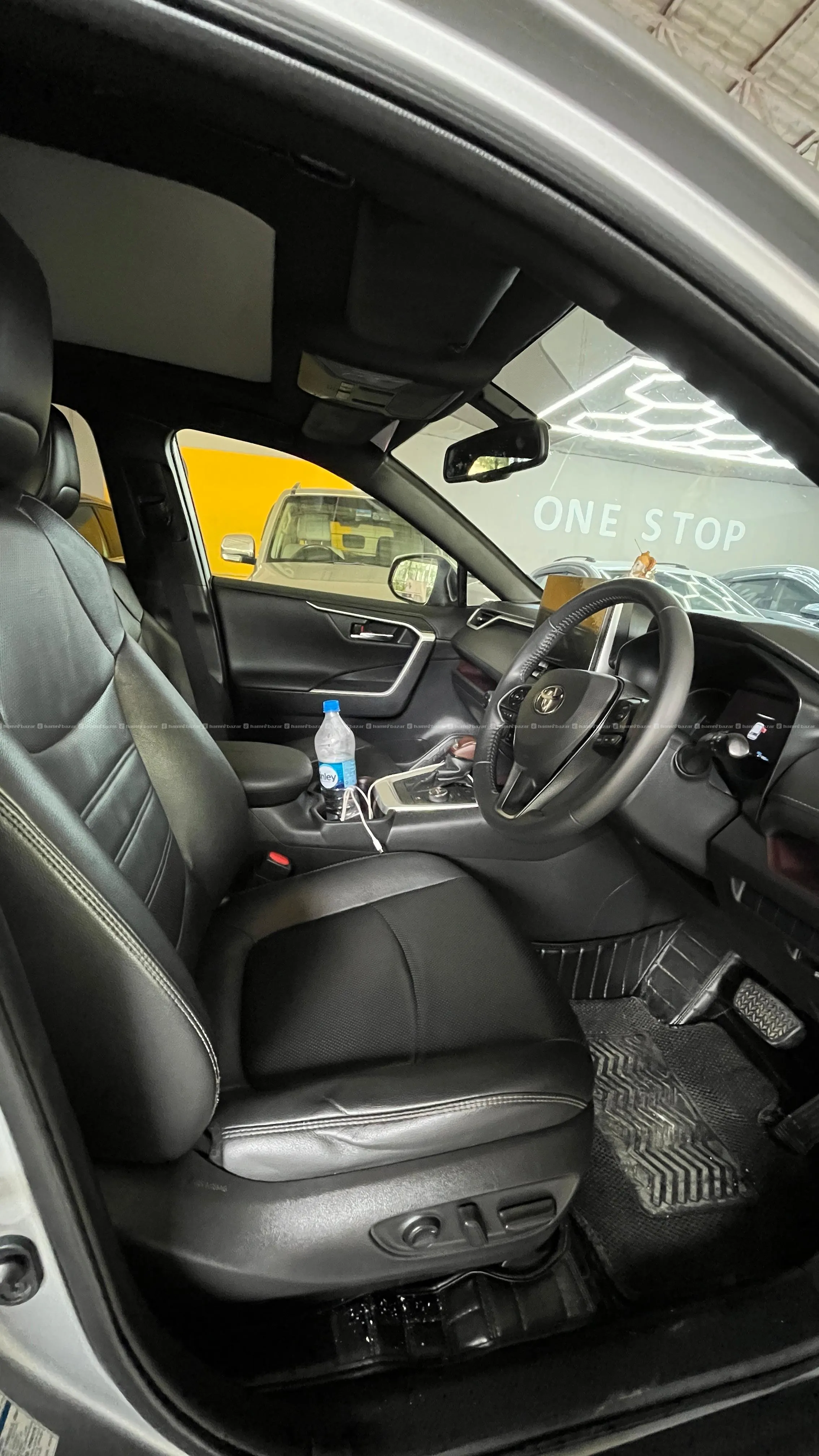 on sale toyota rav4 hybird 2021 model 2