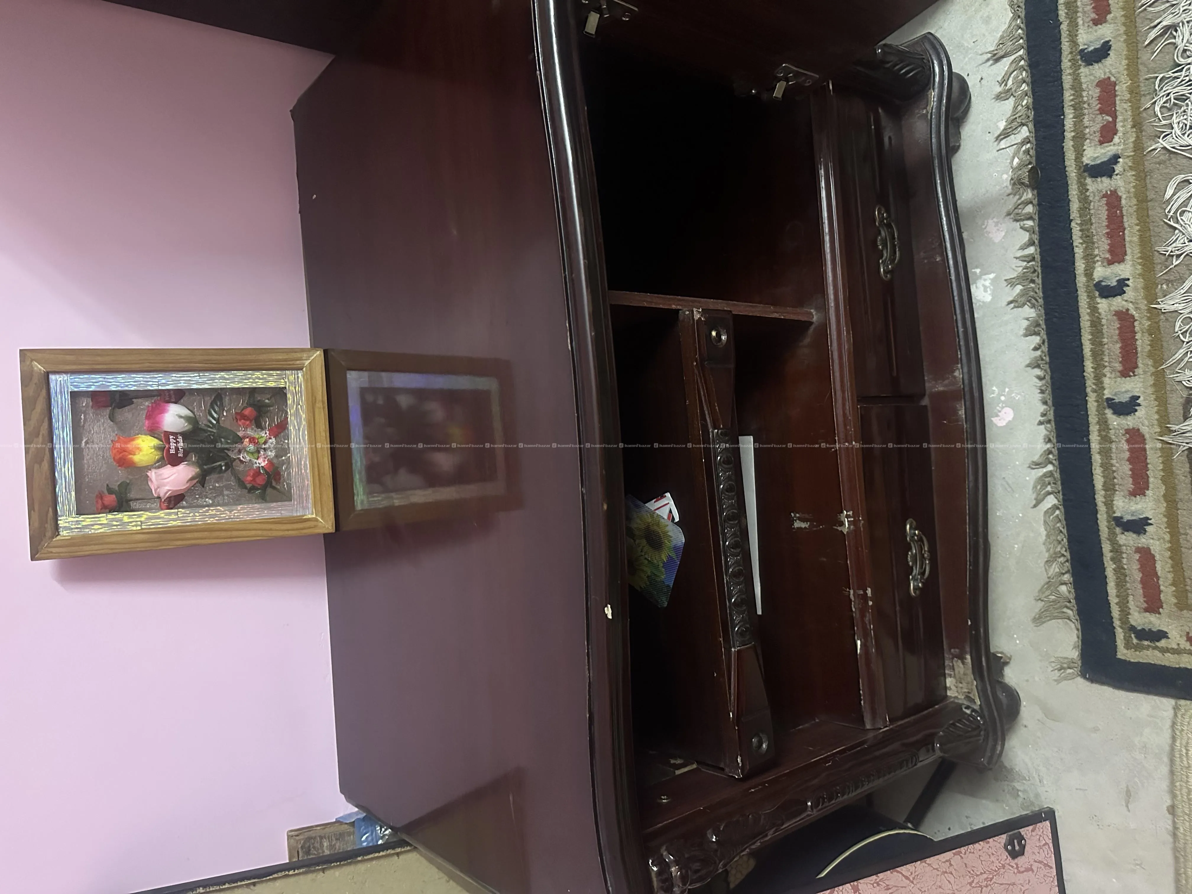 good n fresh conditions furnitures r on sale. 2