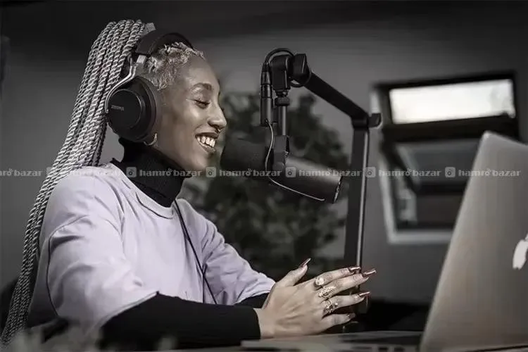 Shure SM7B Dynamic Vocal Mic 5