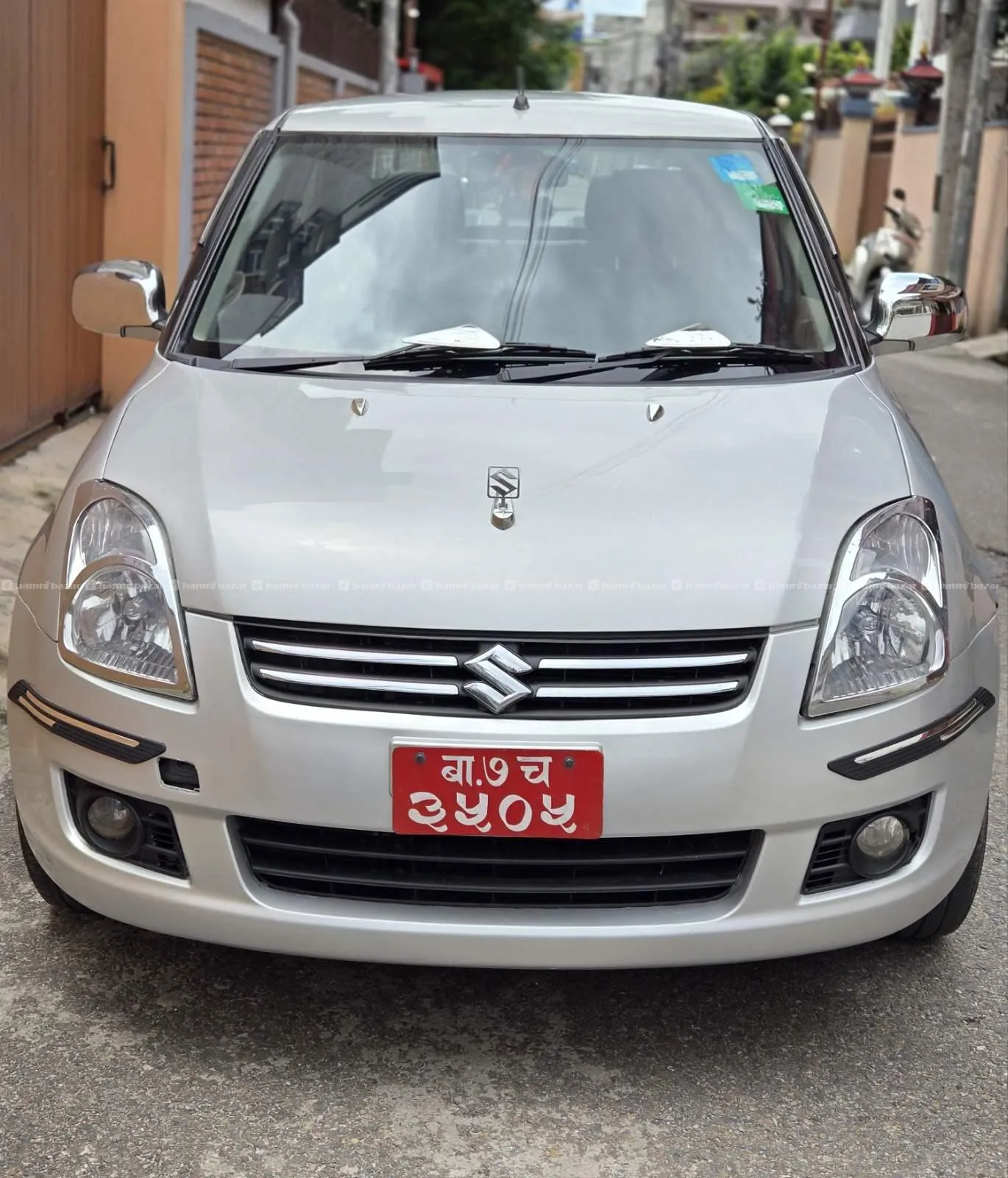 OLD MAN USED MARUTI SUZUKI RESALE KING SWIFT DZIRE 2
