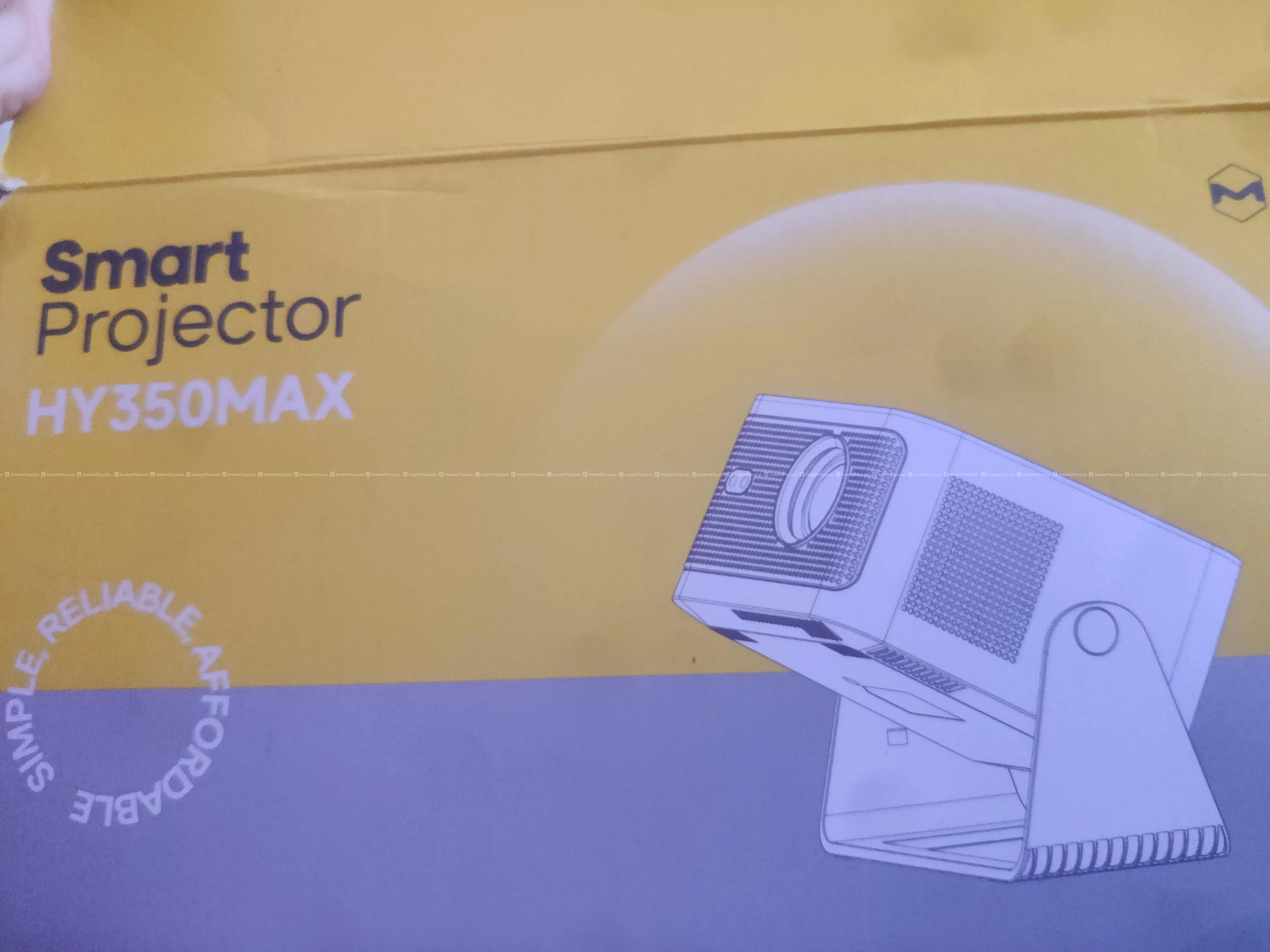Magcubic hy350max projector 2