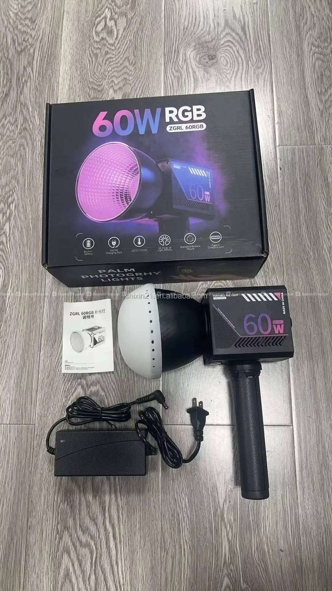 ZGRL-60RGB 60W Handheld COB Video Light 3