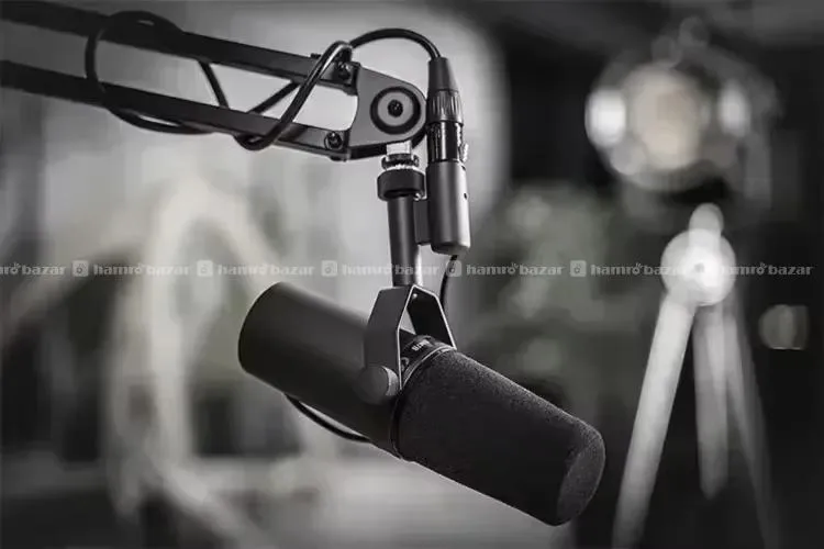 Shure SM7B Dynamic Vocal Mic 8