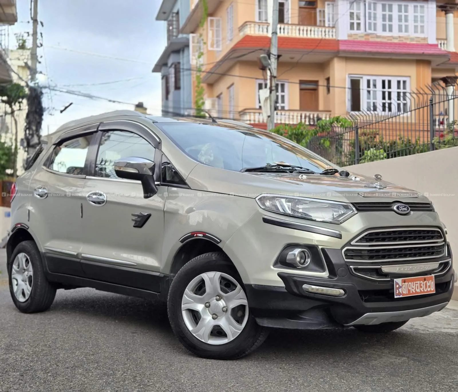 SINGLE HAND AMERICAN BRAND FORD ECOSPORT TREND + 4