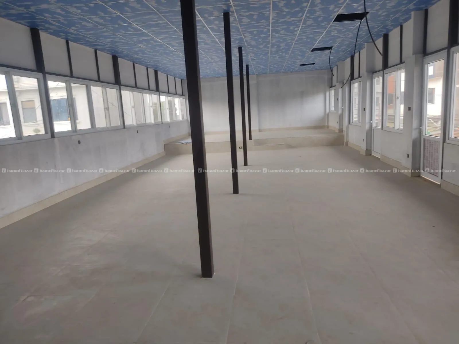 🏢 Commercial Space for Rent – Spacious Main Hall 3