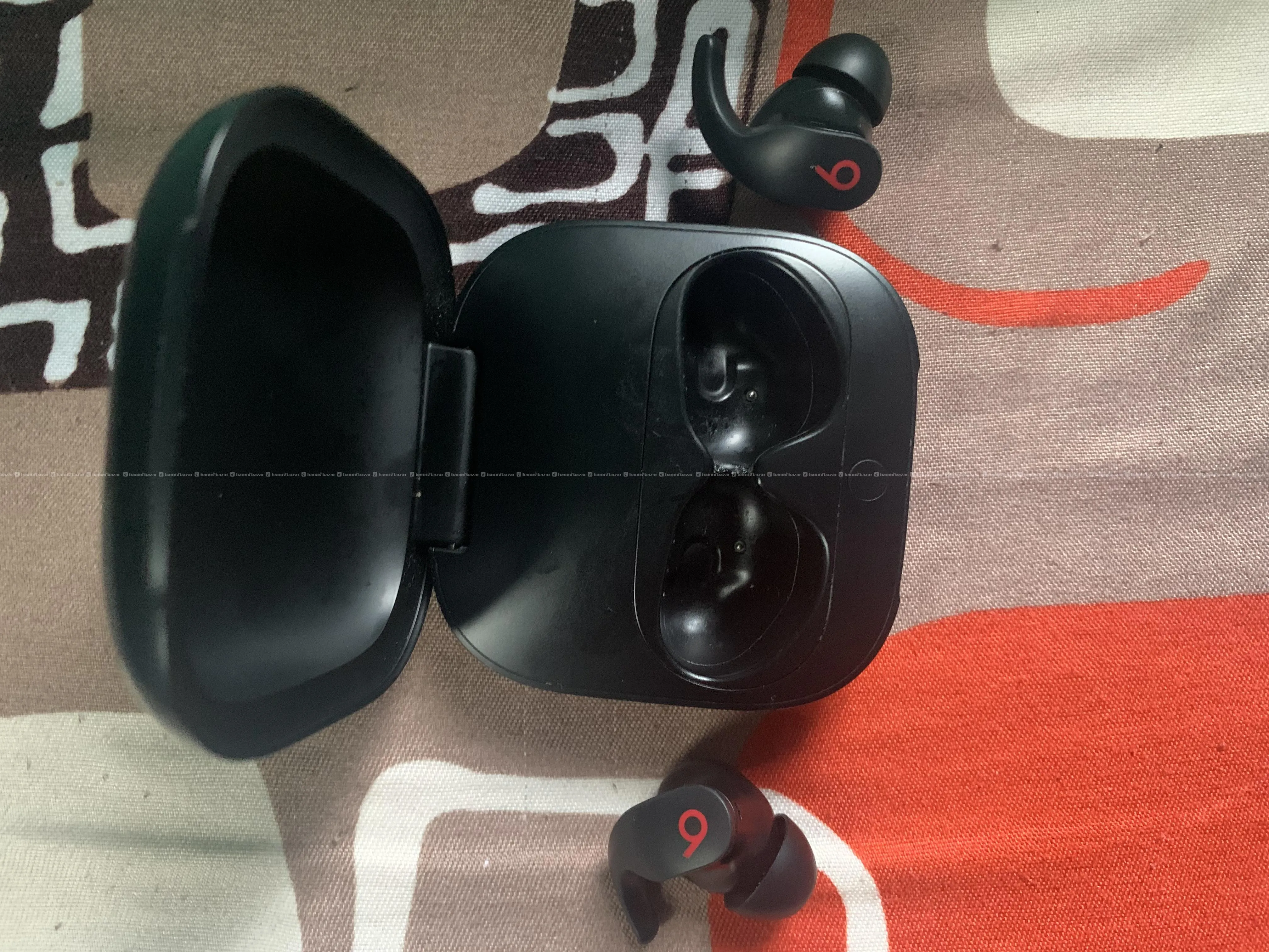 airbuds-beats fir pro 2