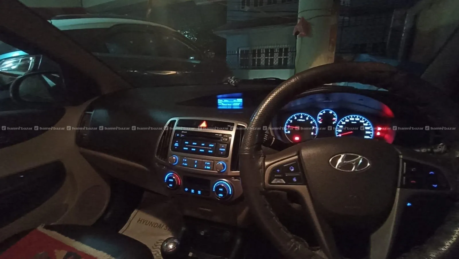 Hyundai i20 [2014] Sportz 1.2 is the top mode 7