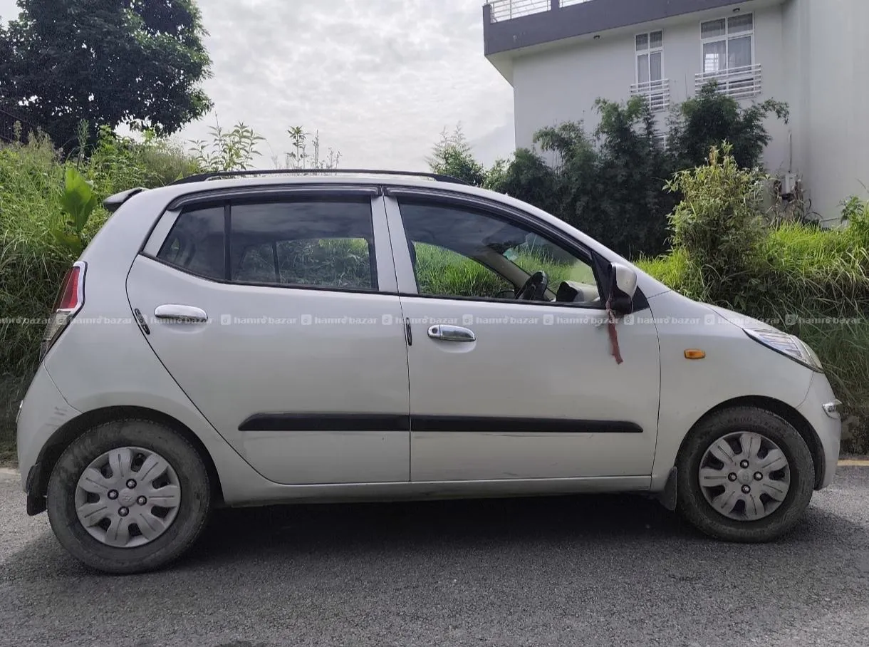 Hyundai i10 magna 2008 3