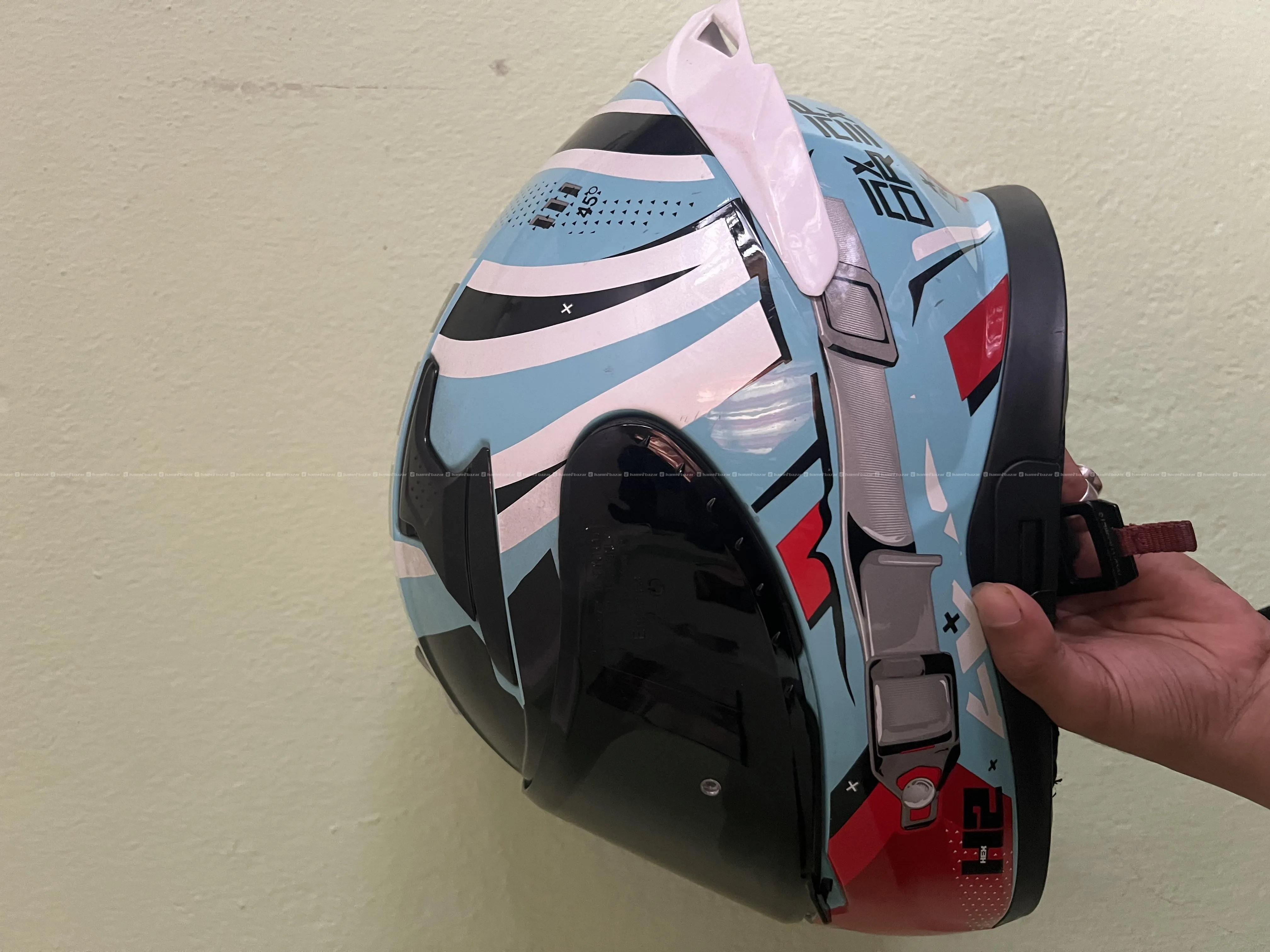 Helmet on sale ( 4 months used) 2