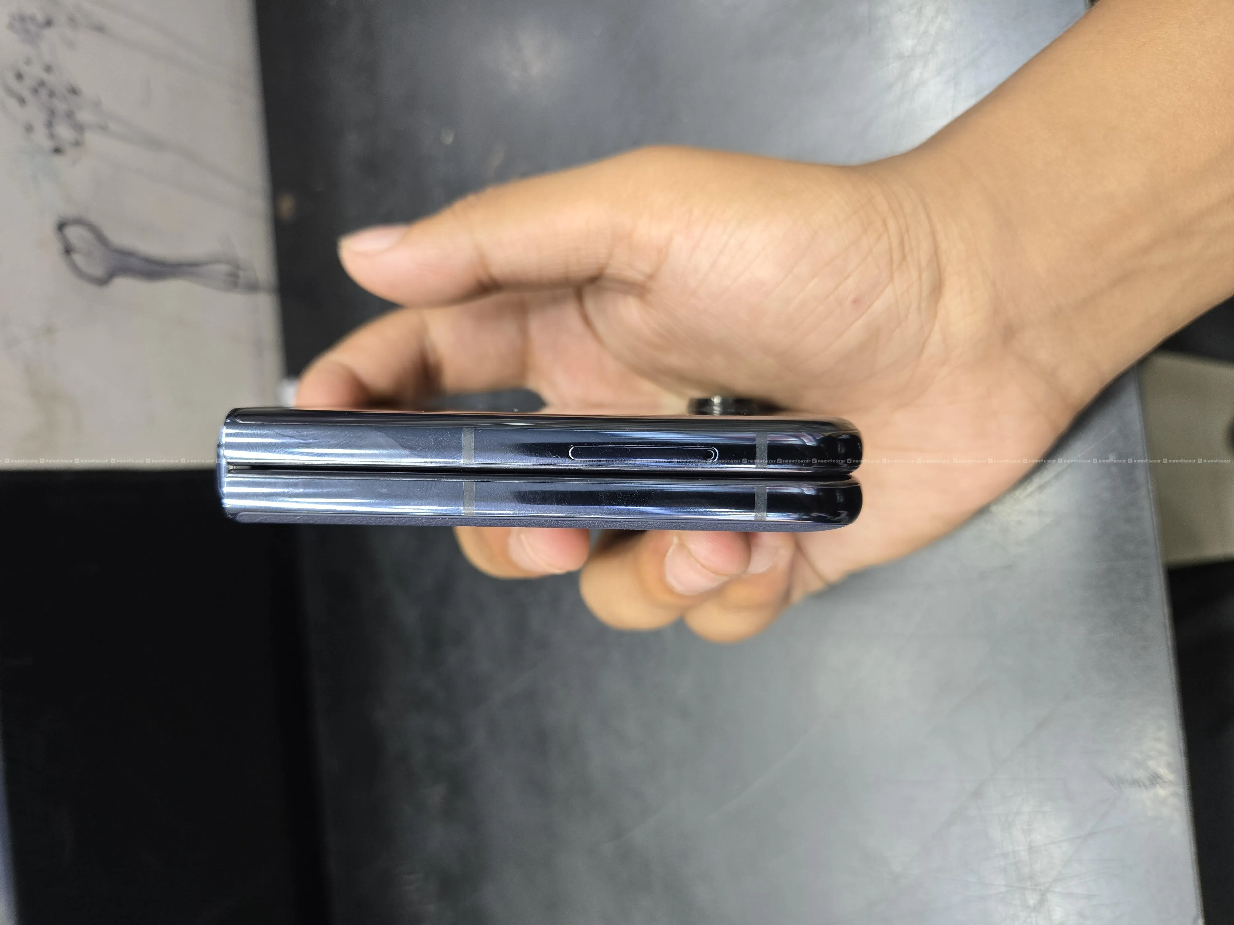 Motorola Razr 50 Ultra (12/512) 2