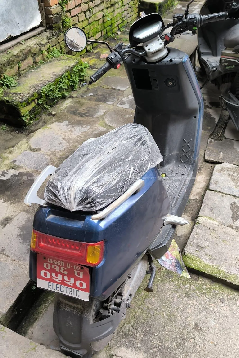 NUI Elctric Scooter with new Lithuim Battry 2