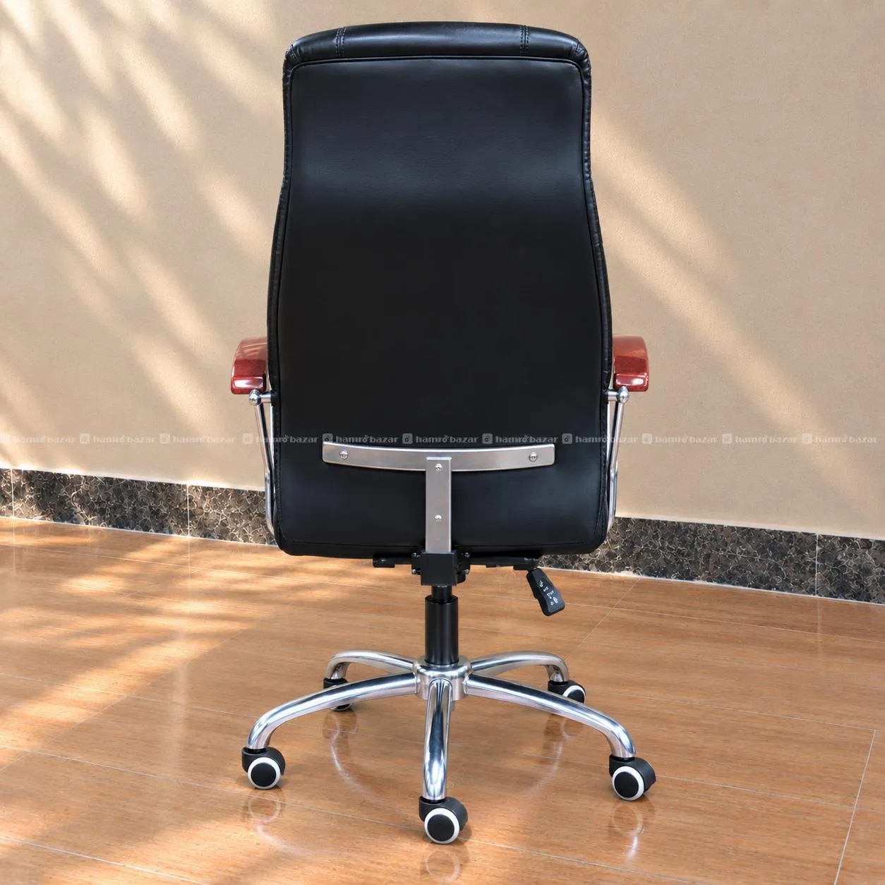Refurbished Executive Office Chair |135° Reclining 5
