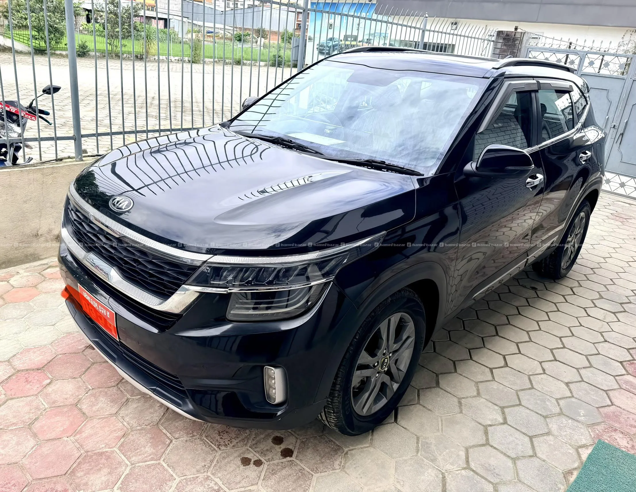 singlehand 2020 kia seltos htx+ sunroof 60% financ 2