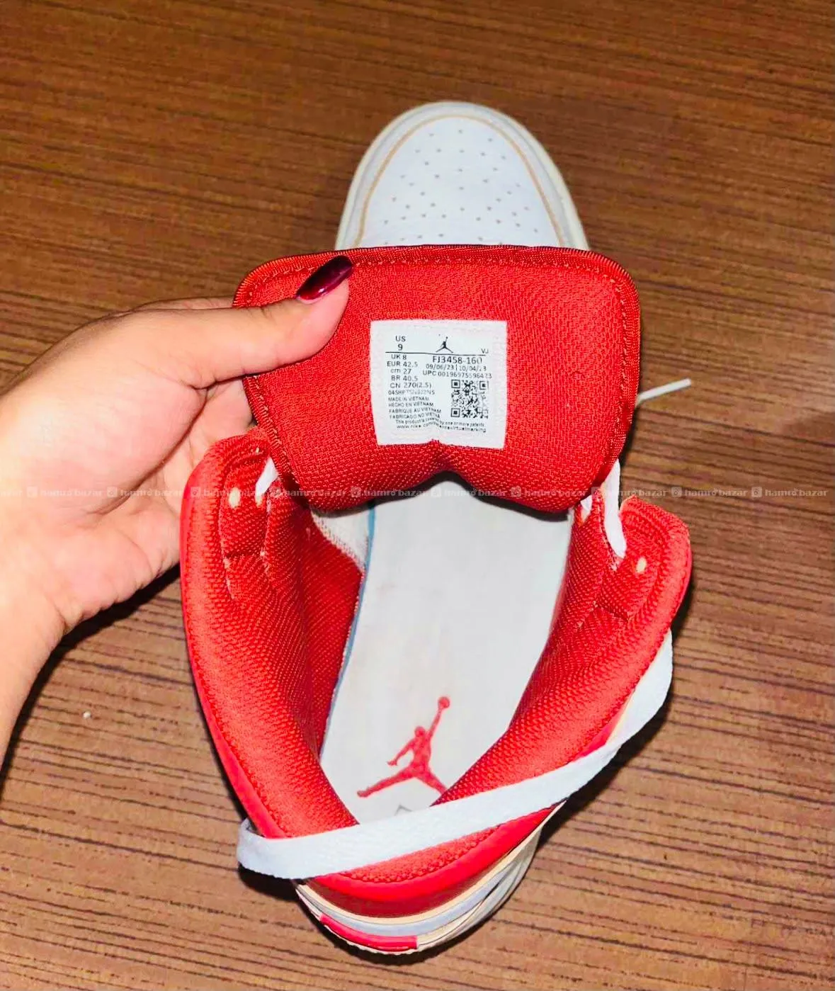Air Jordan 1 Mid SE Dune Red – US 9 4