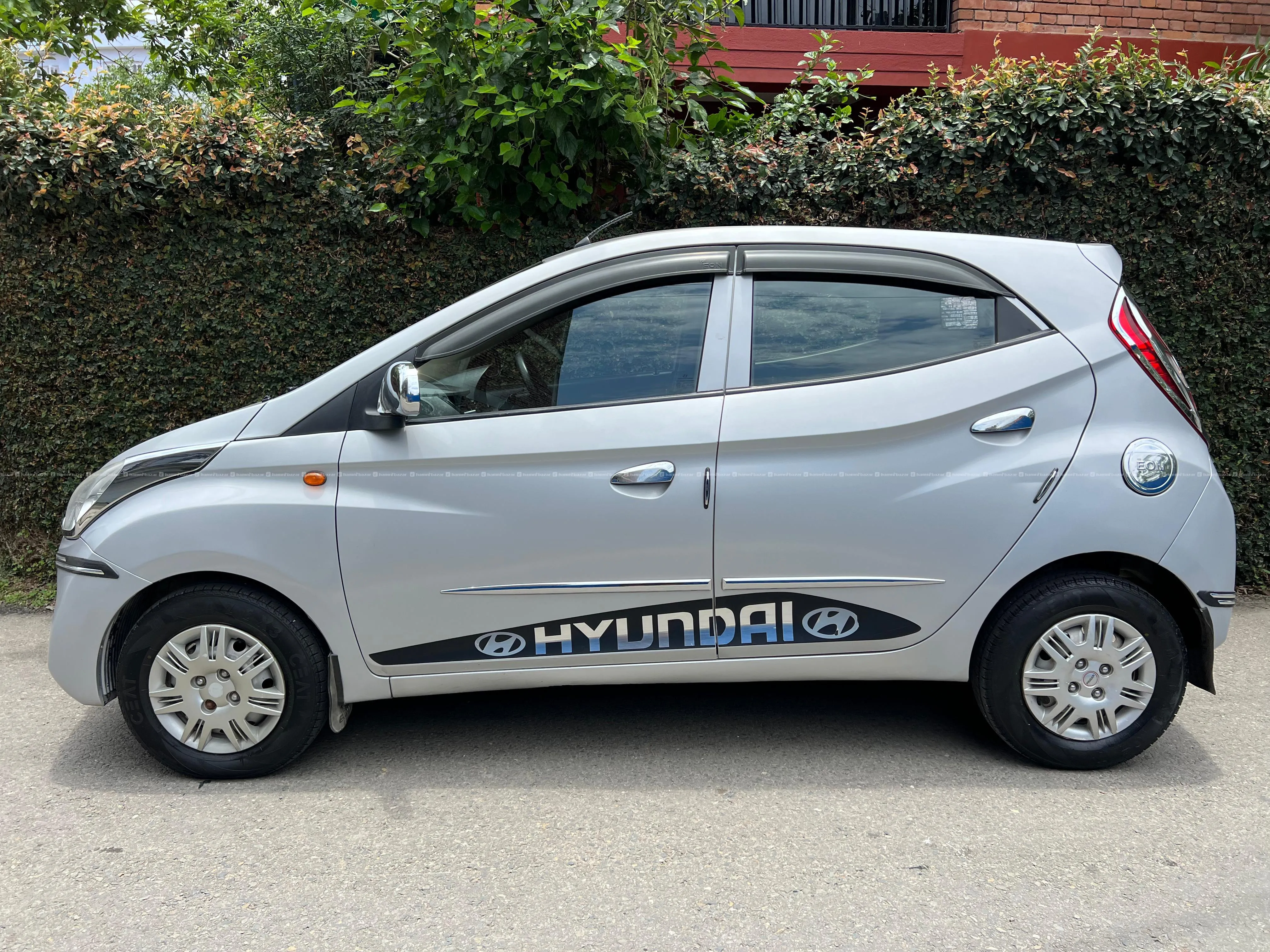 HYUNDAI EON ERA PLUS 3