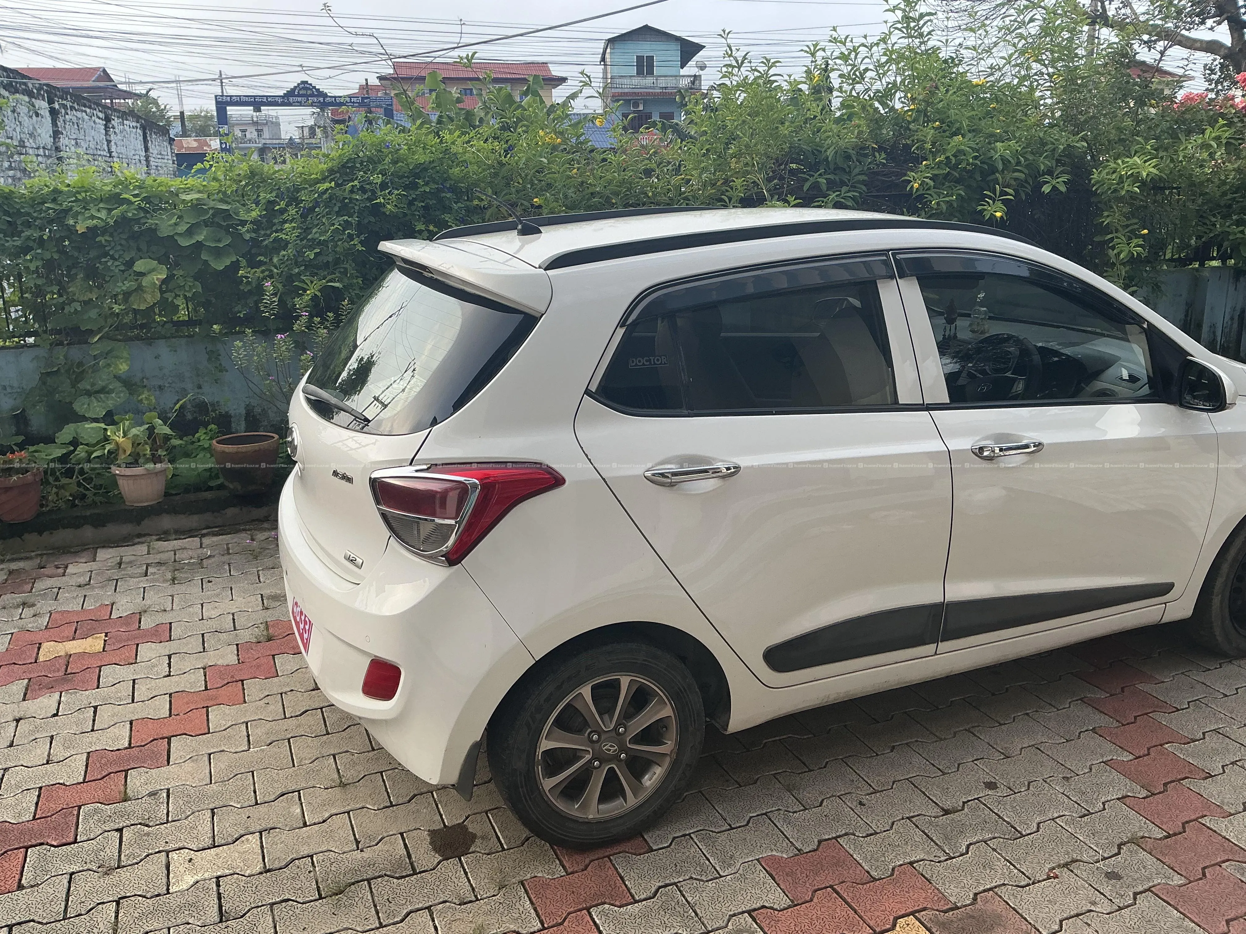 Hyundai Grand i10 Asta 2014 model- Well Maintained 4