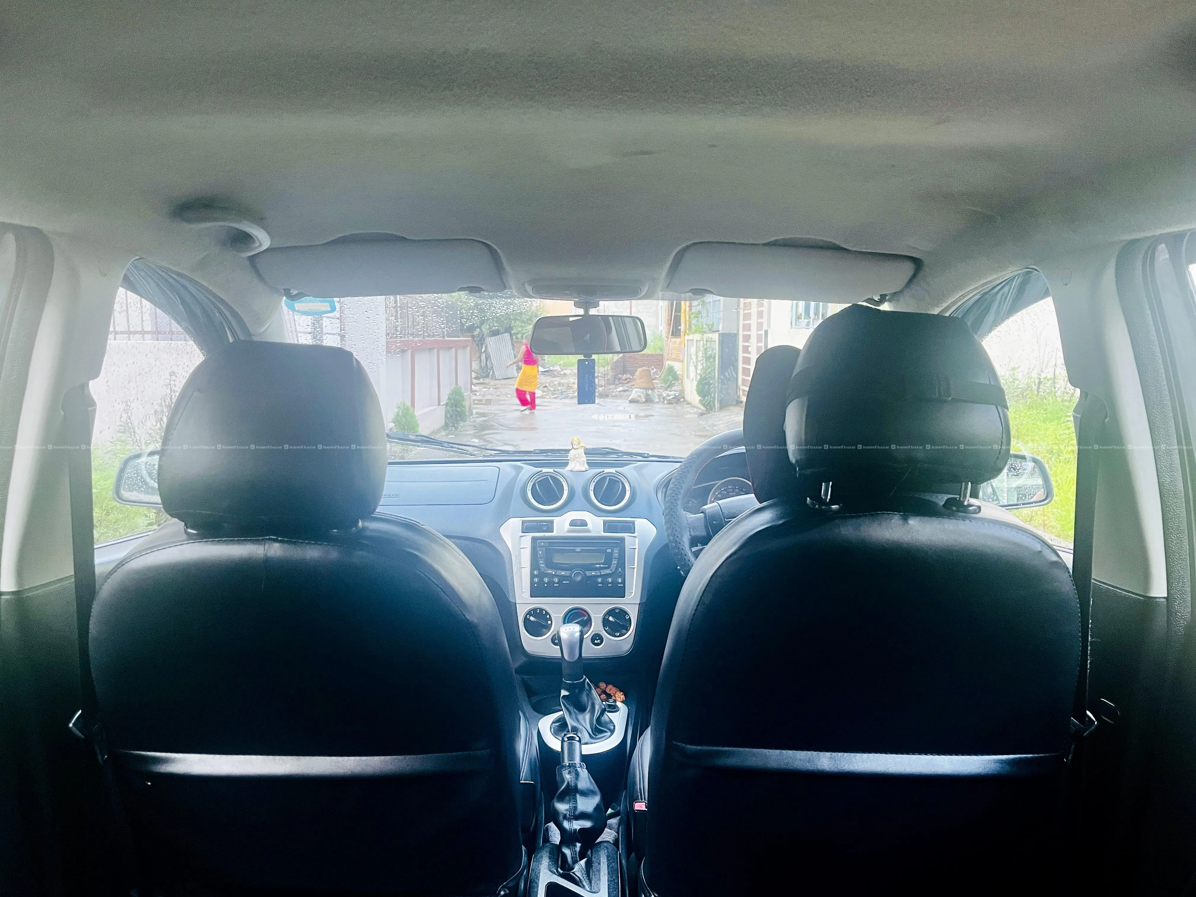 FORD FIGO 1.4 TDCi TITANIUM 2013 🚘 8