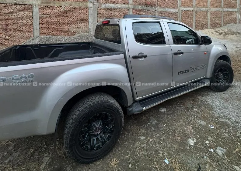 ISUZU DMAX SCAB | 2022 MODEL | SINGLE HANDED 2