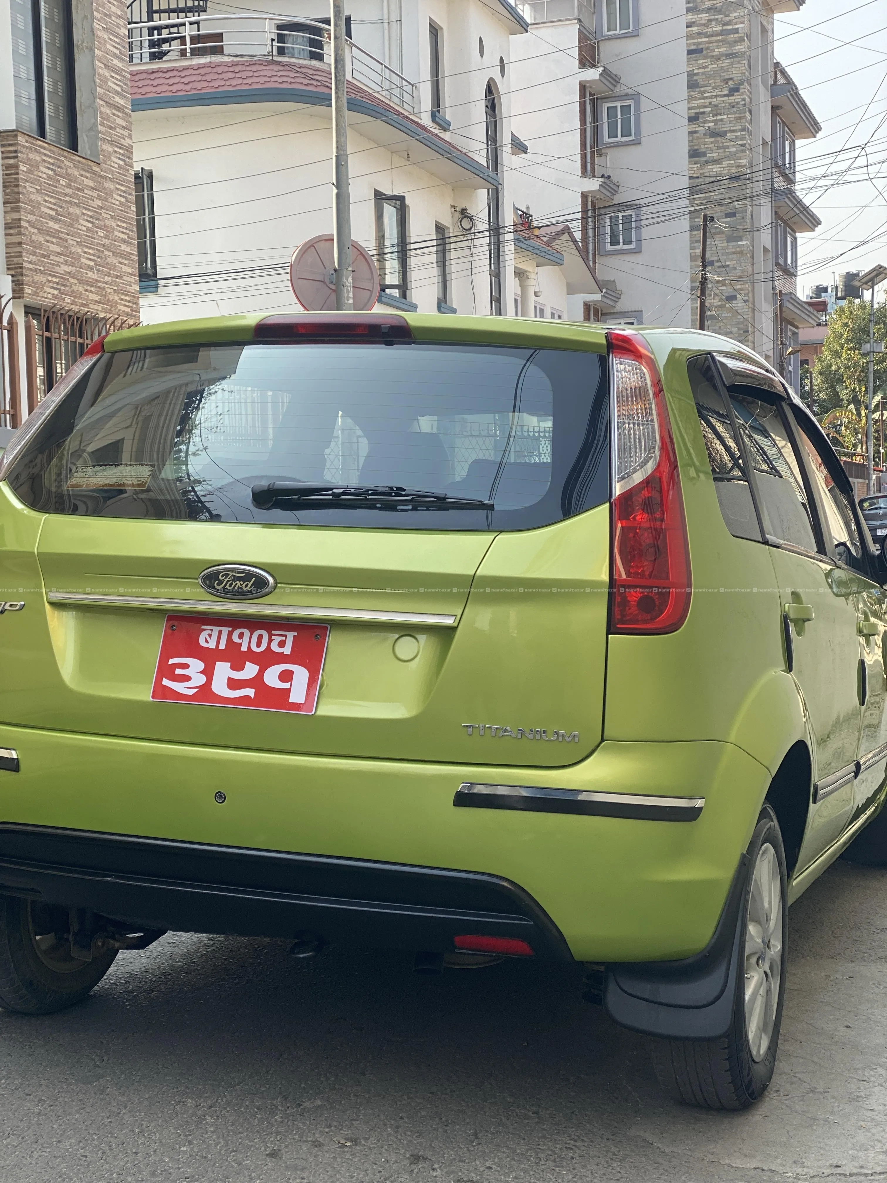 FORD FIGO TITANIUM 2012 MODEL 9851065126 4
