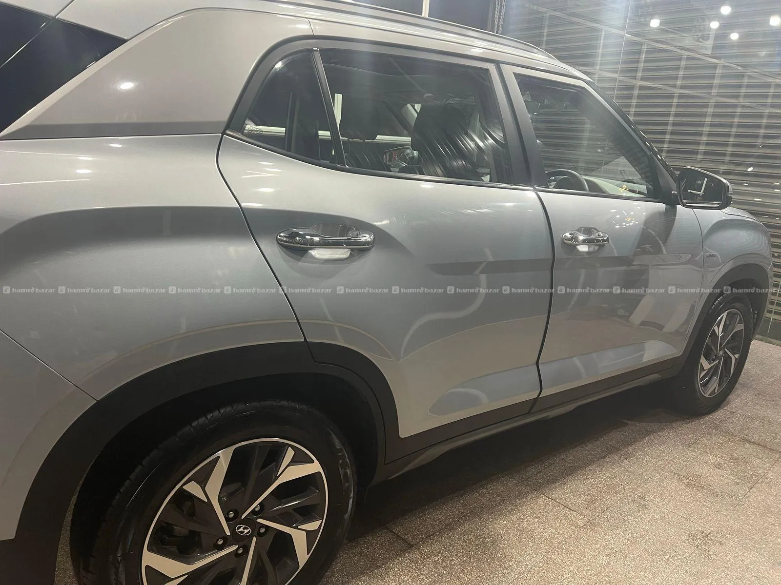 Creta 2023 SX(O) Auto - India Made 4