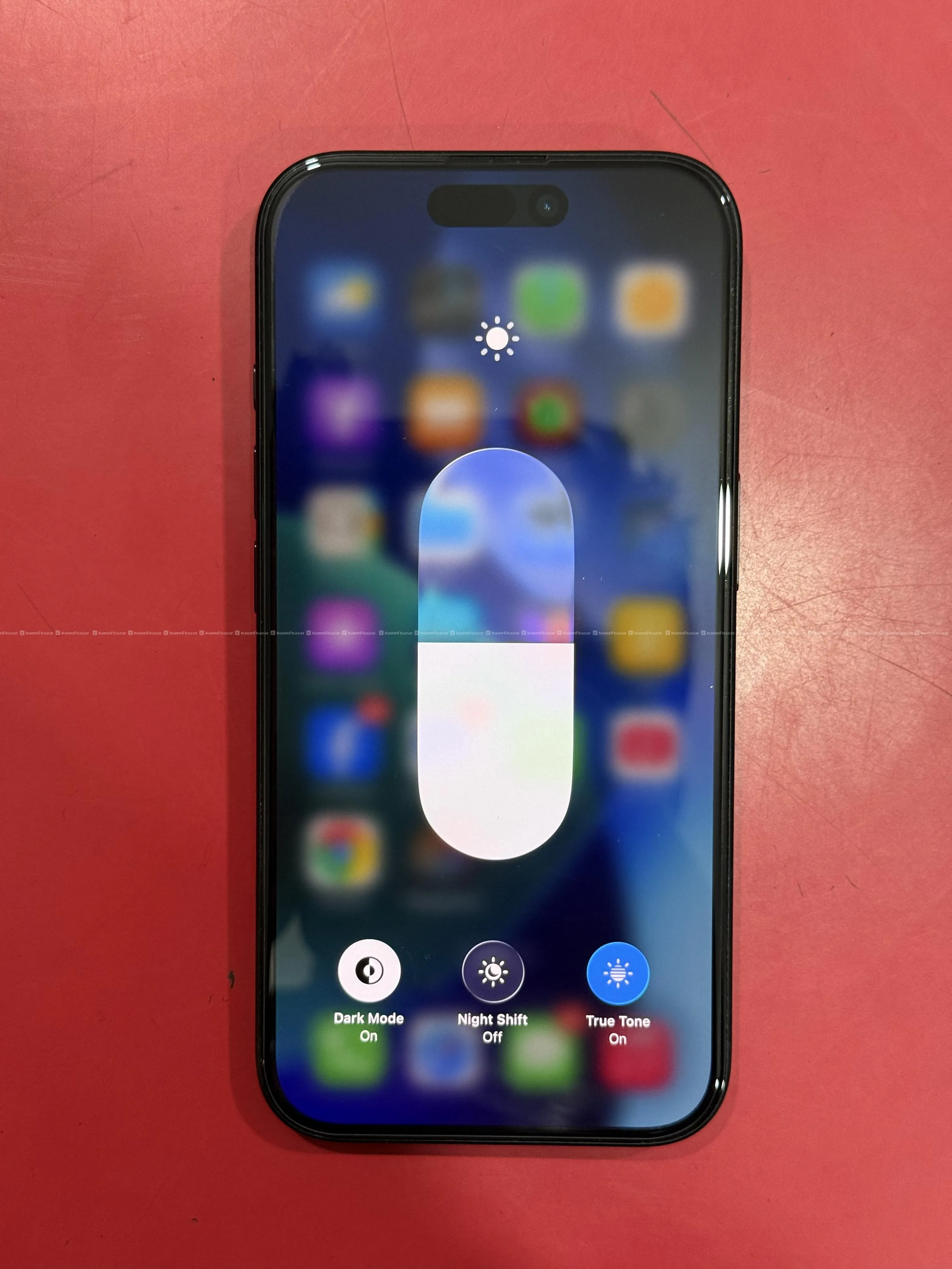 Apple iPhone 16(128GB) Battery Health 98%. 5