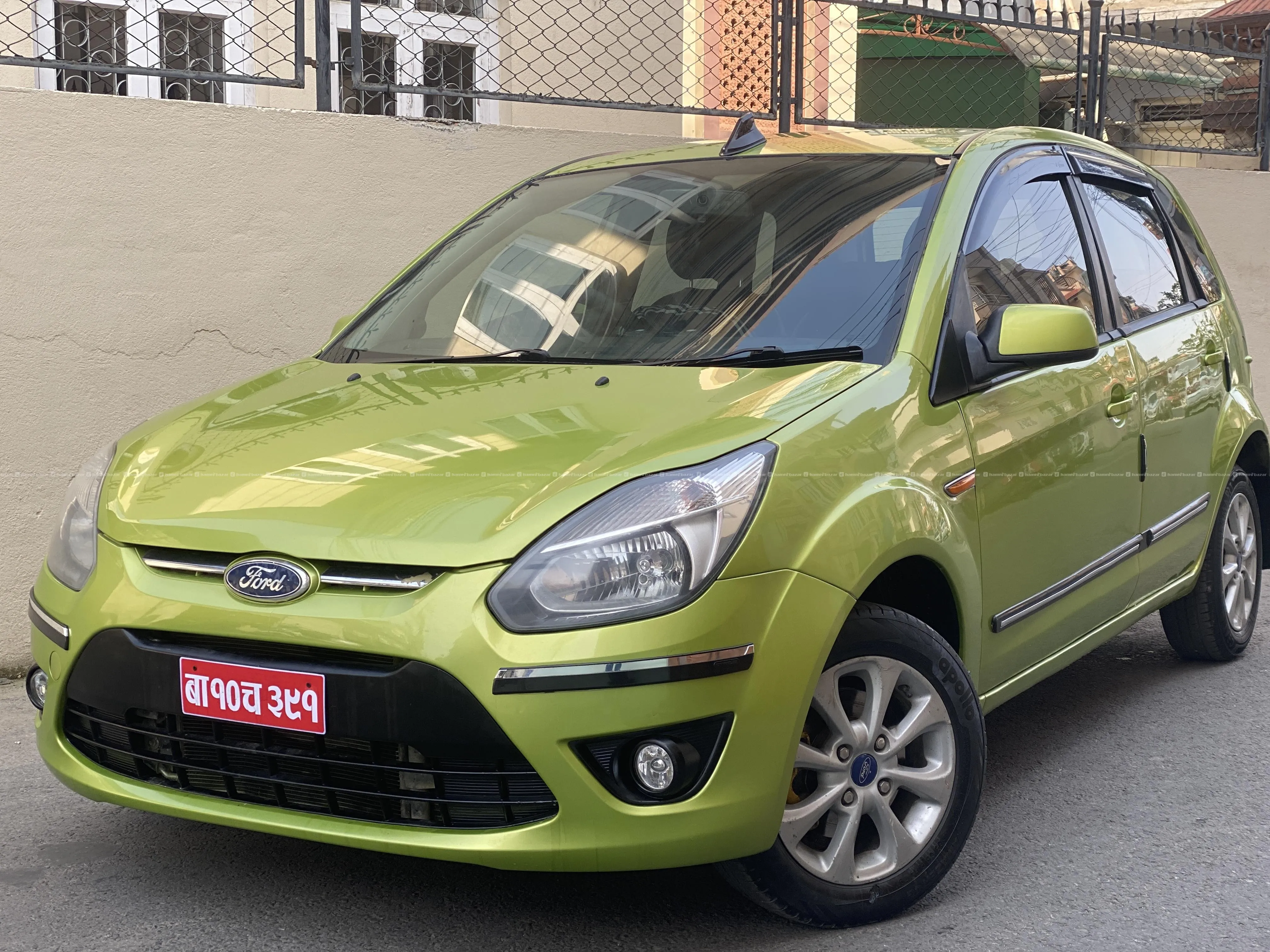 FORD FIGO TITANIUM 2012 MODEL 9851065126 5