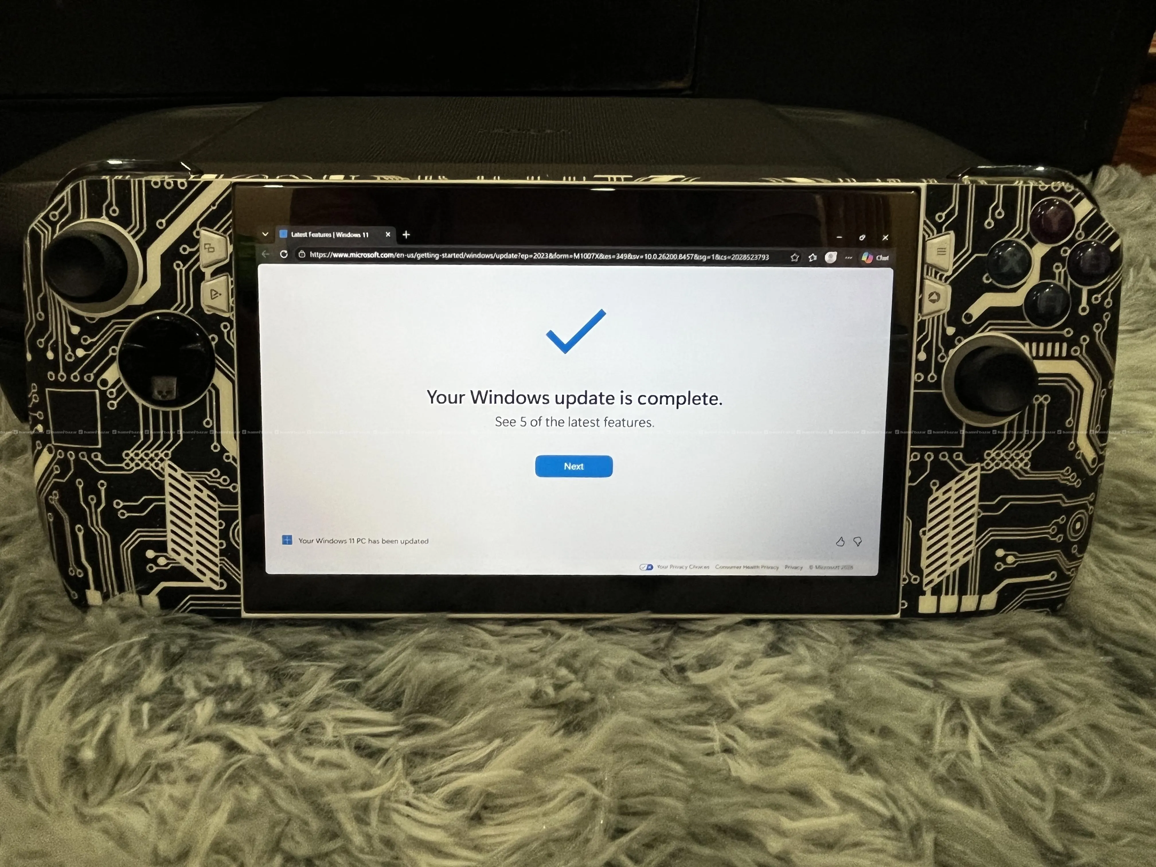 Rog Ally Z1 Extreme 6