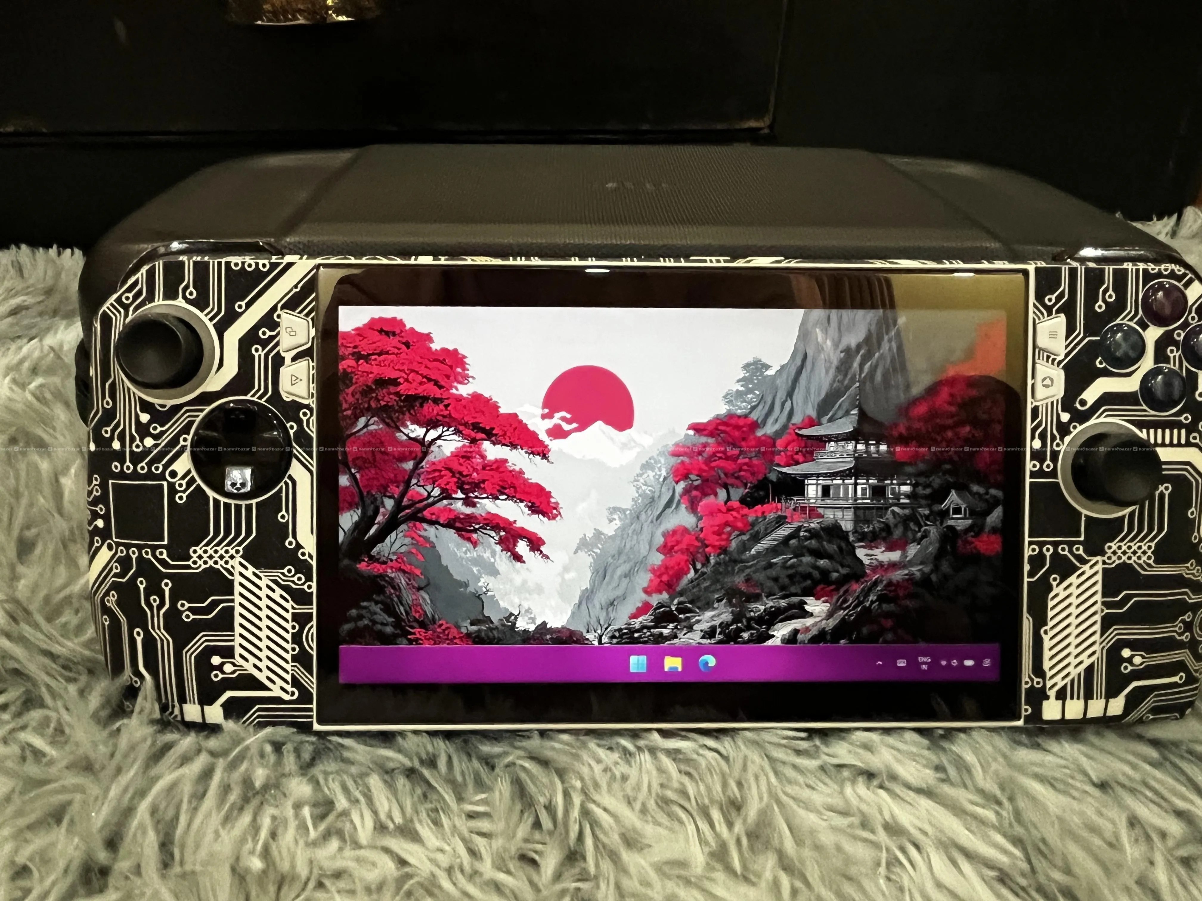 Rog Ally Z1 Extreme 5