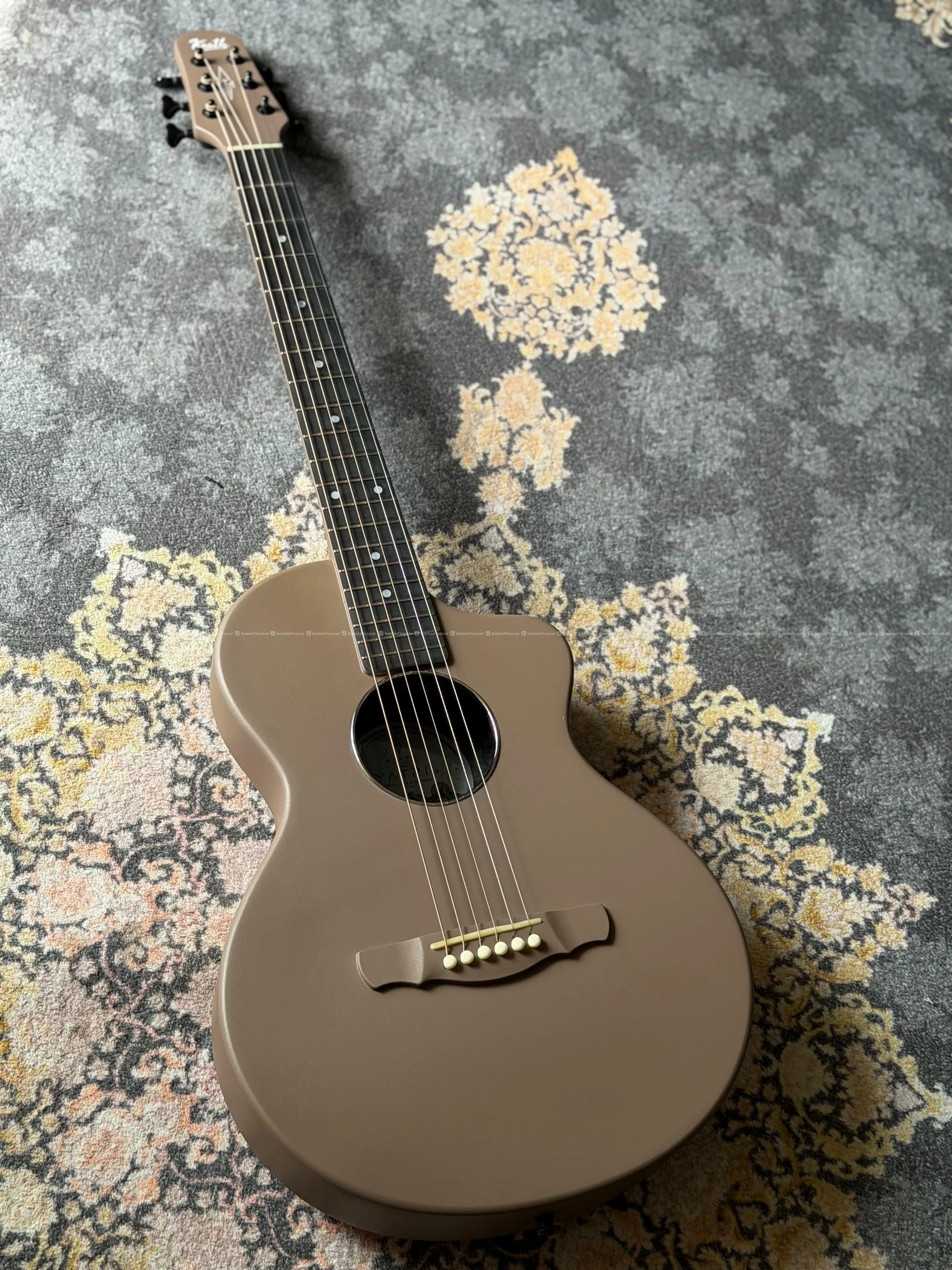 kaath Yatri 1.0 carbon fiber Guitar 3
