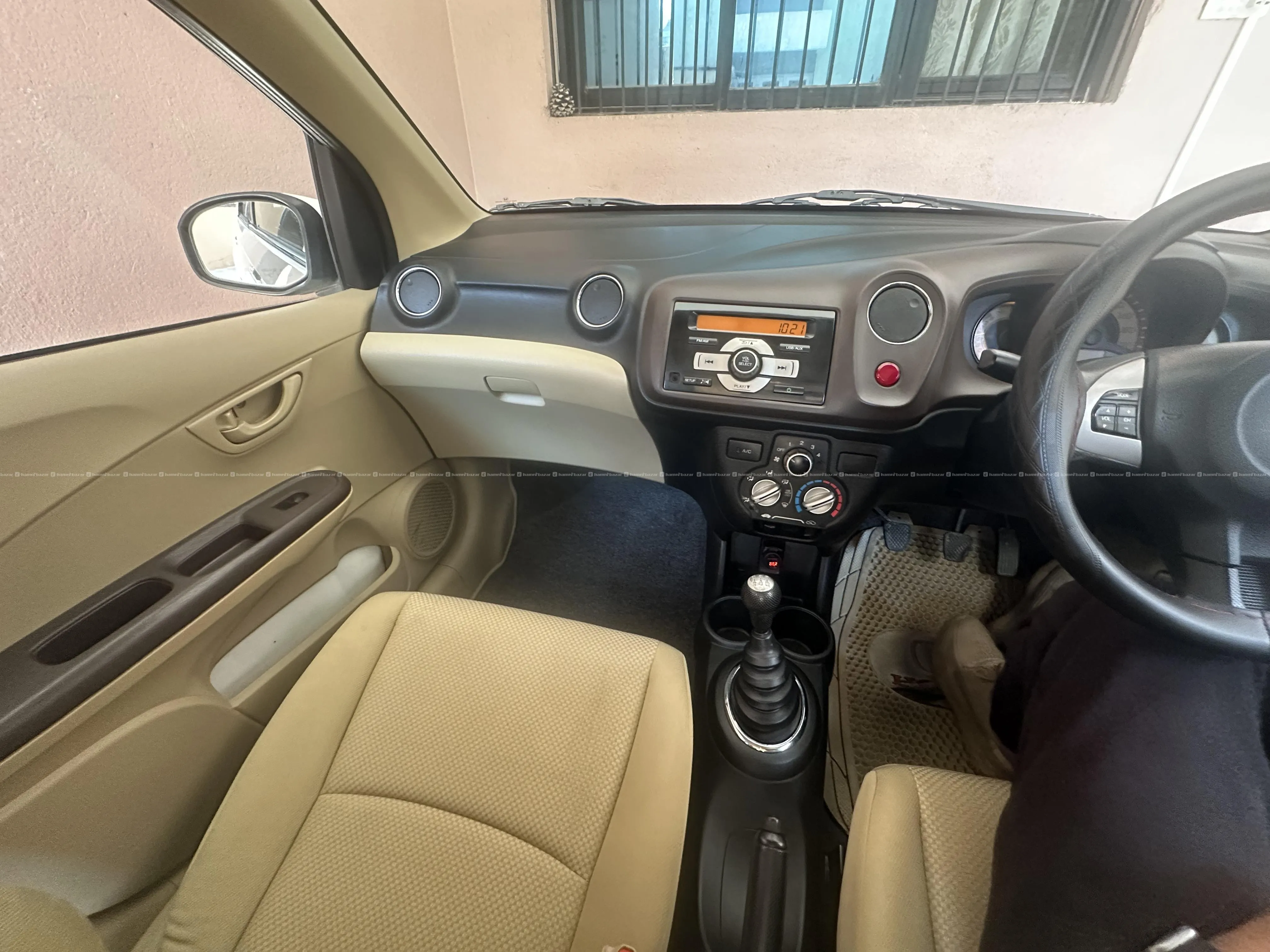 Honda Brio 2012 4