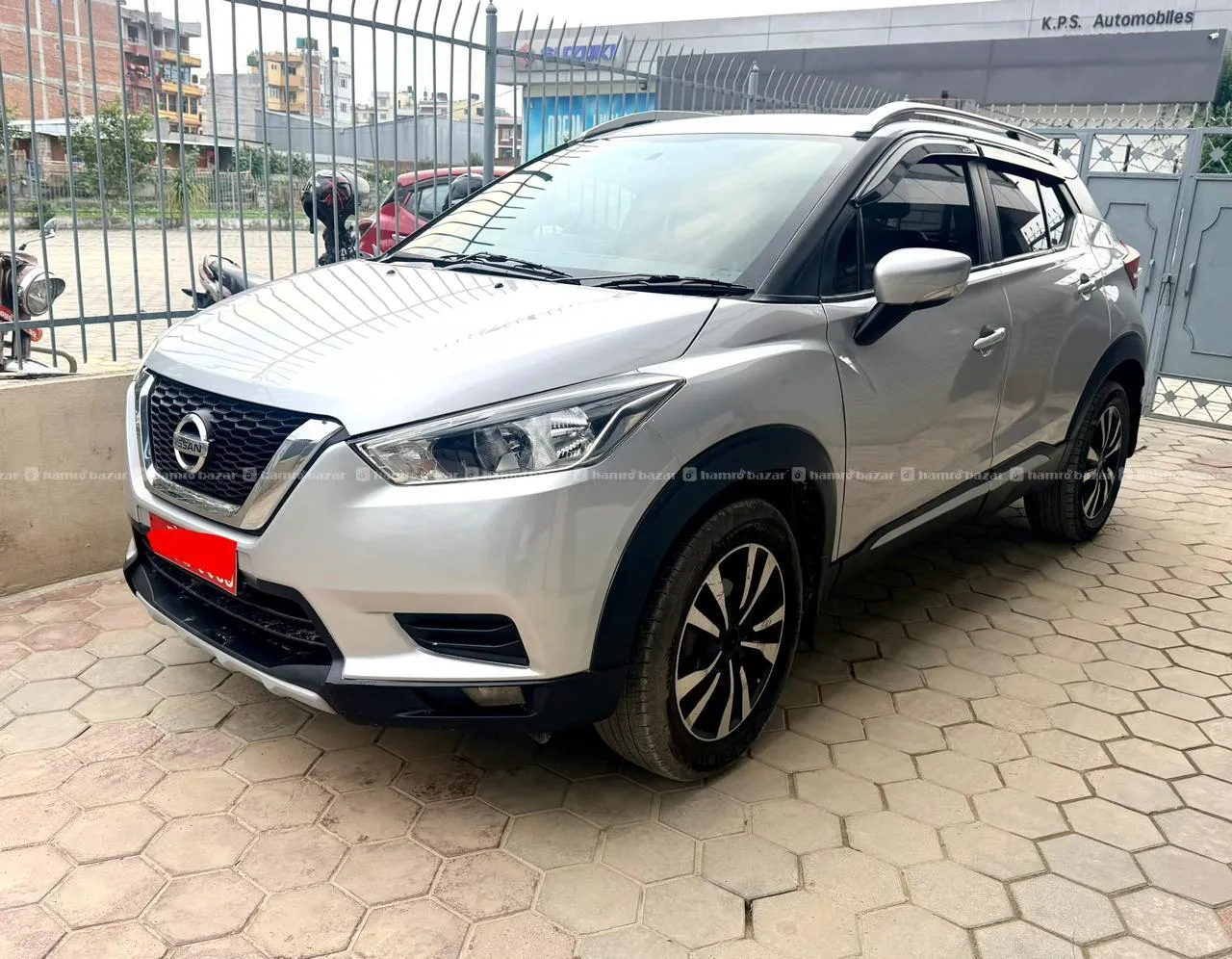 ezcellent 2020 nissan kicks xv 60% finance 4