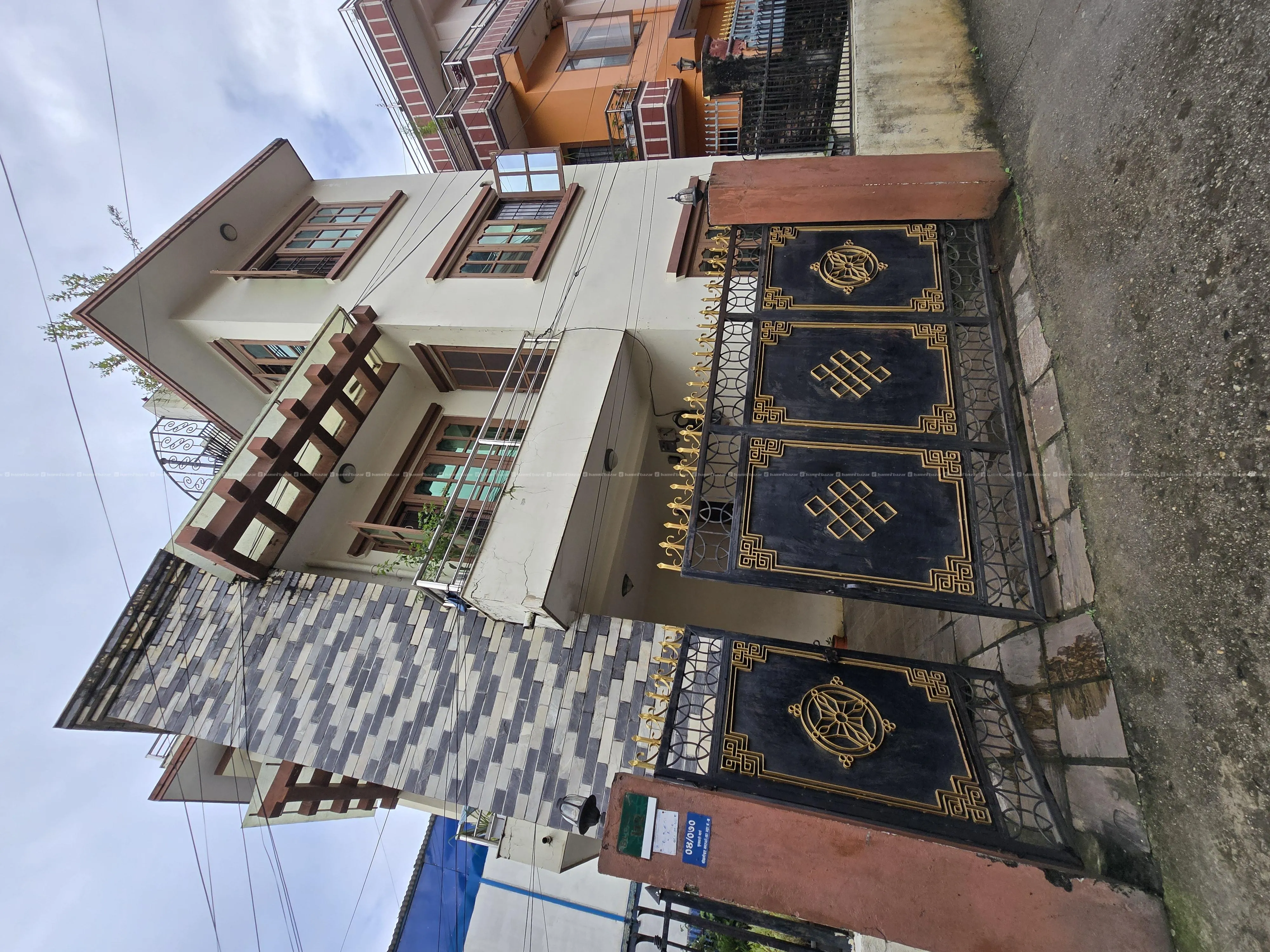 House sale in Makalbari 3