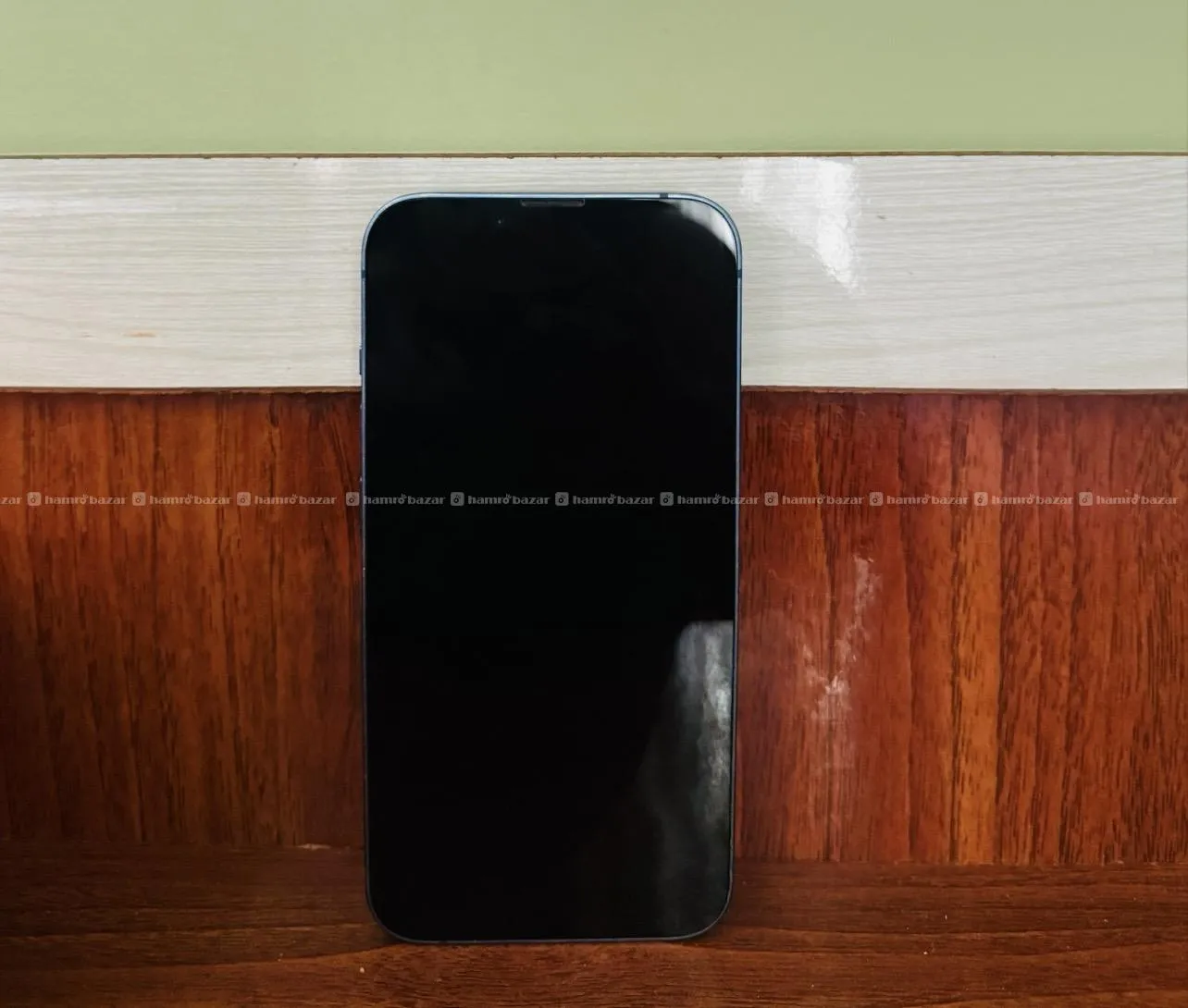 Iphone 13 128gb ( glass + charger ) 3
