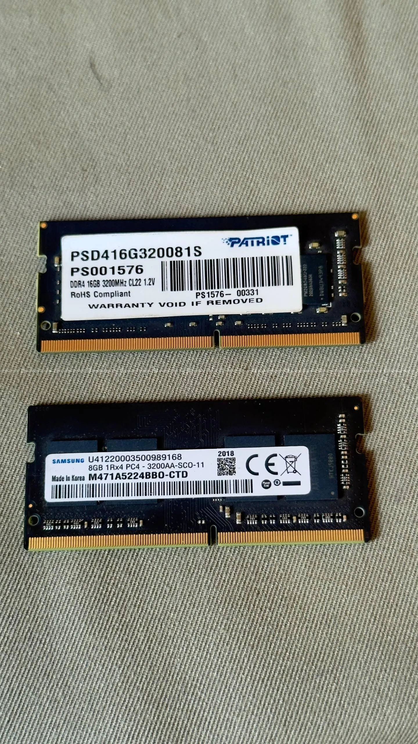 DDR4 16 GB + 8 GB RAM 3200 MHz