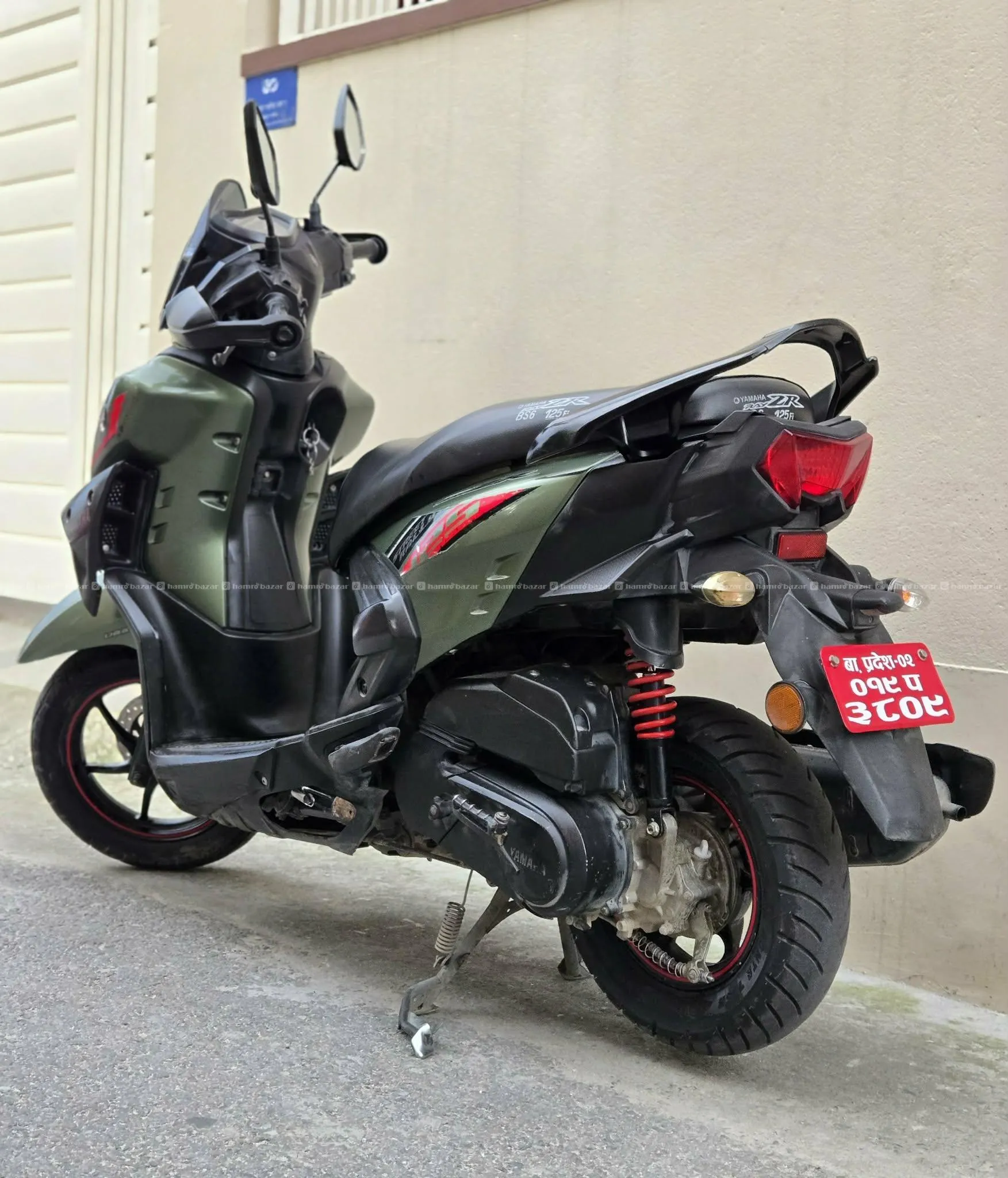 Yamaha Ray ZR 6