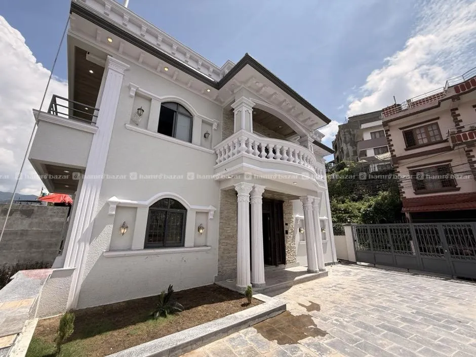 East and South Face House on sale in Kapan 3