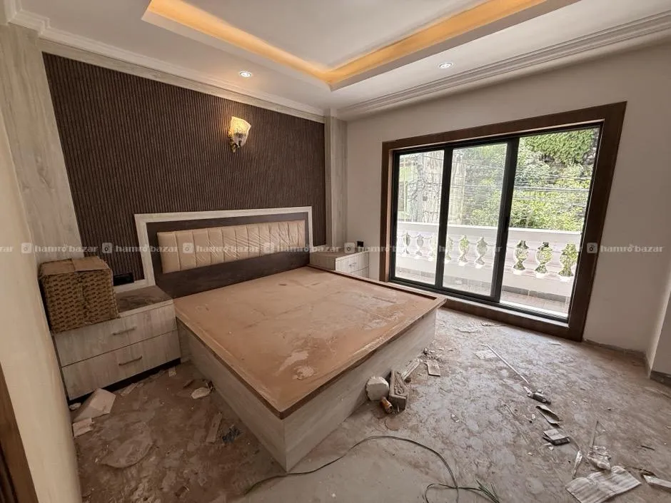 East and South Face House on sale in Kapan 6