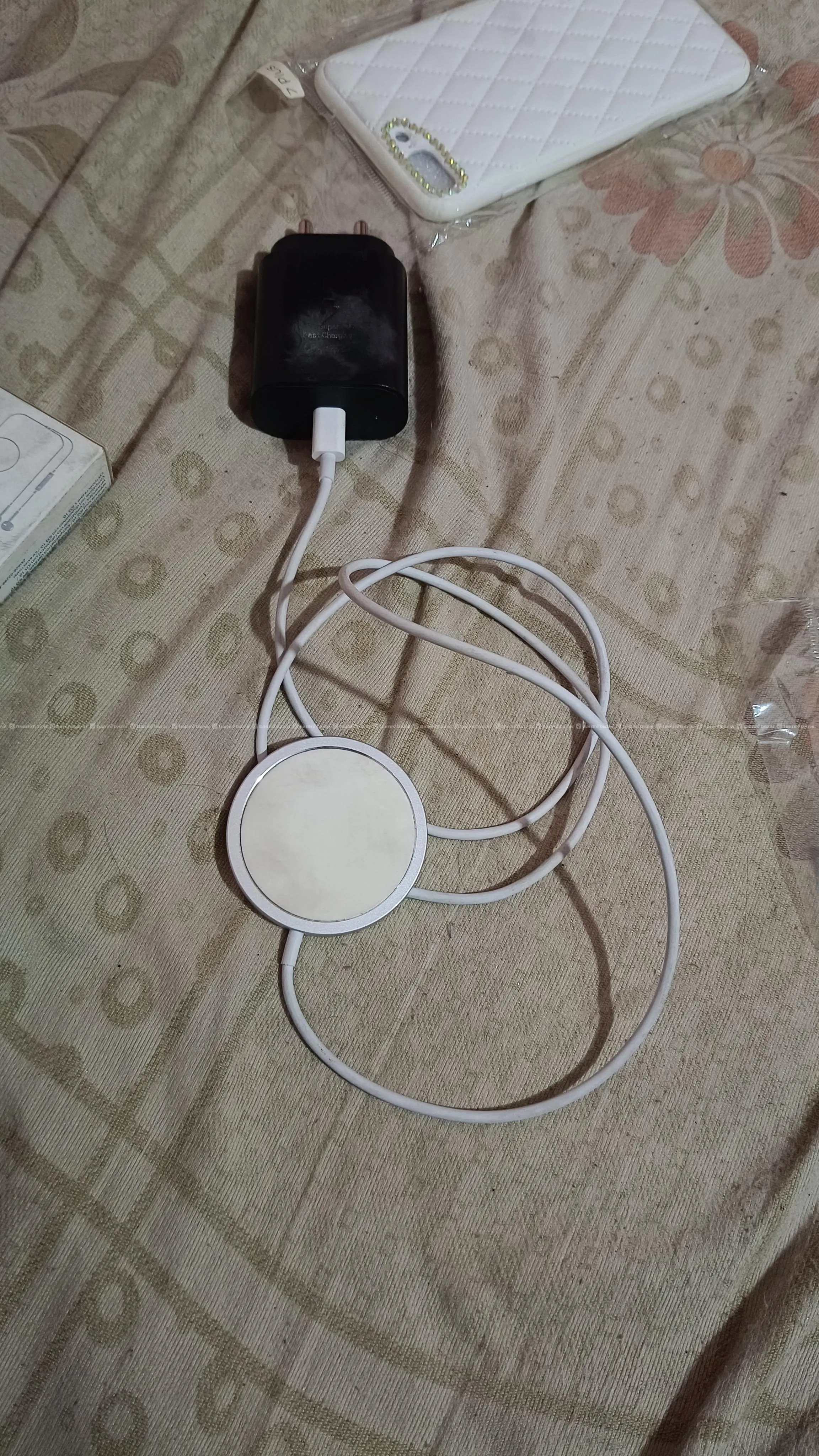 magnetic wireless cable apple ko lagi 2