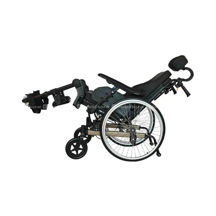 Delux Wheelchair 3