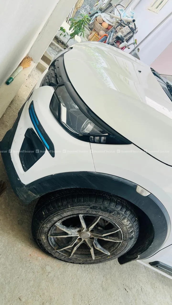 Automobiles 5