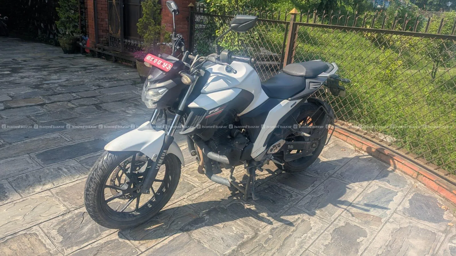 FZ 250 4