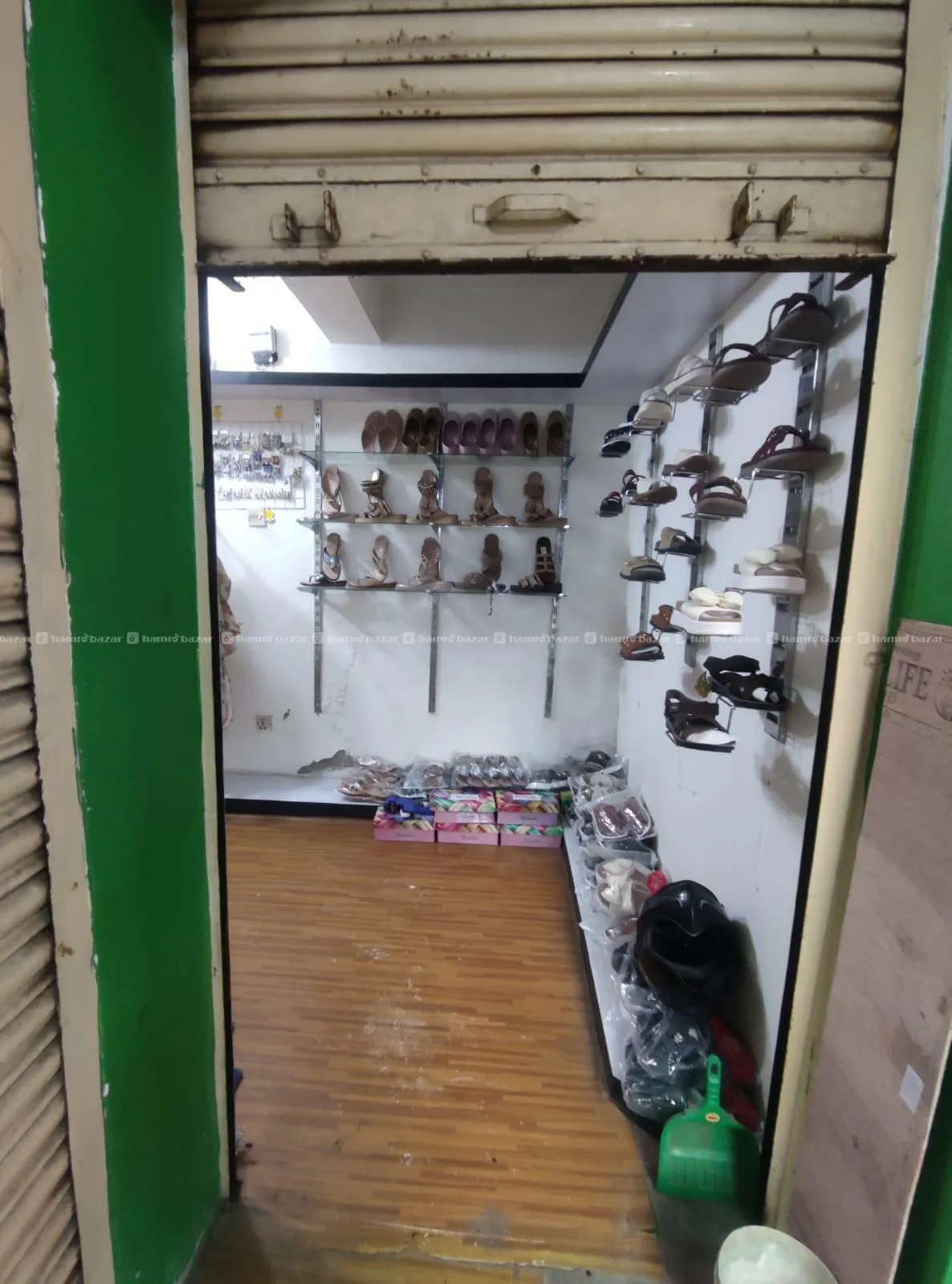 Shop for Sale! Women Sandals and Traditional Wear. 4