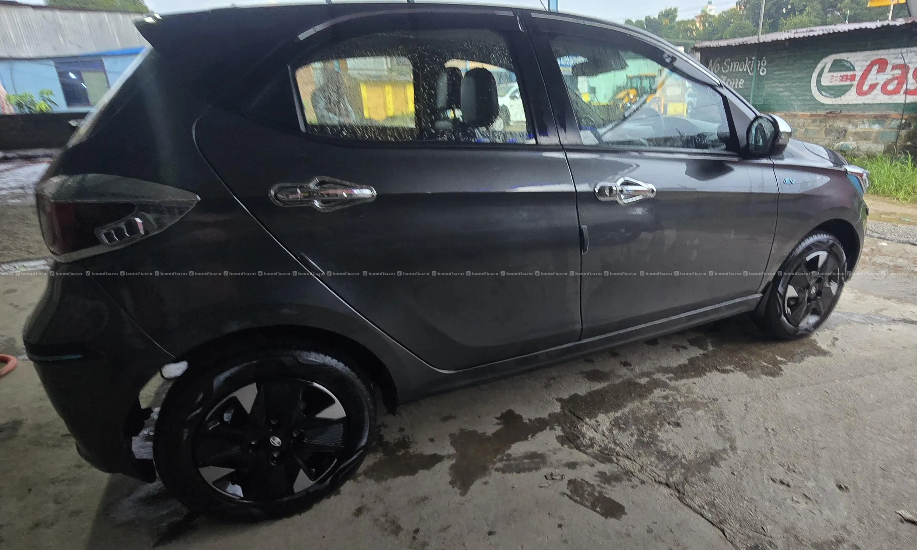 Tata Tiago Ev 2024 only 7000 km Run....Sale Now 2