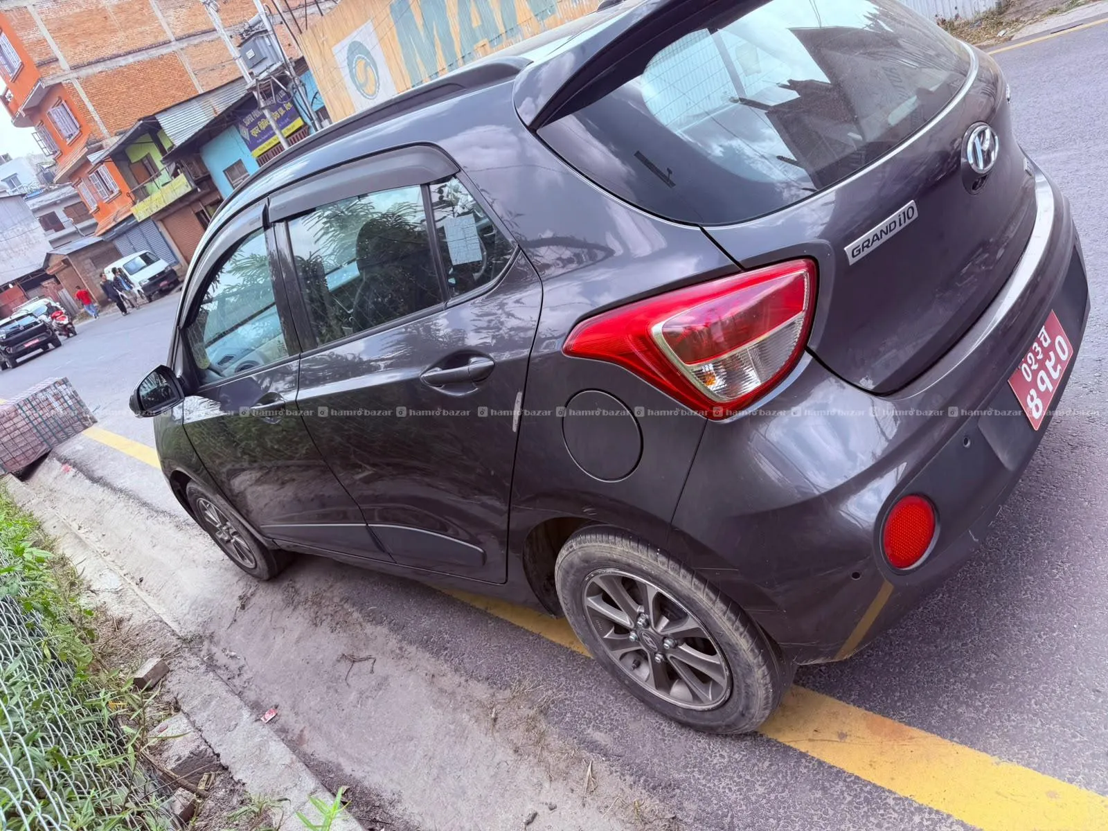 Grand i10 Sportz Single Handed 2