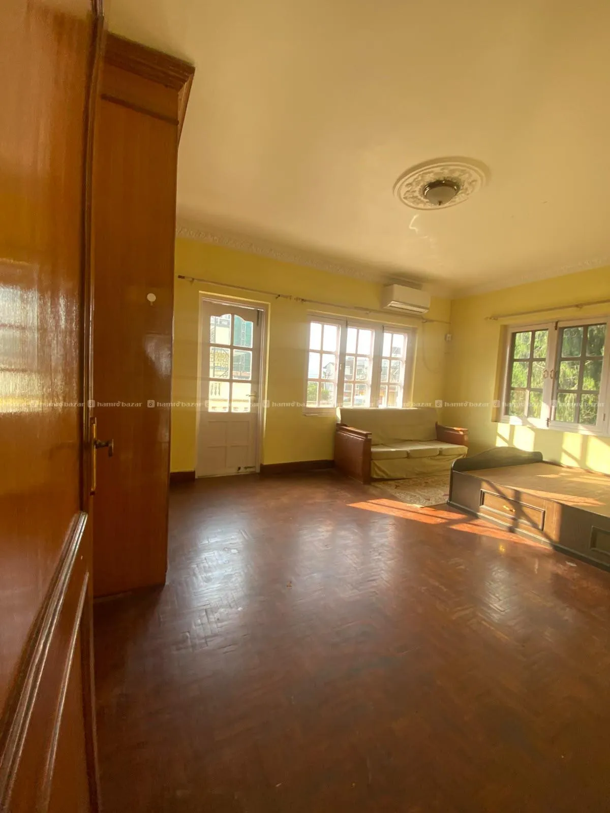 🏡 Spacious Full House for Rent – Kupondole Height 7
